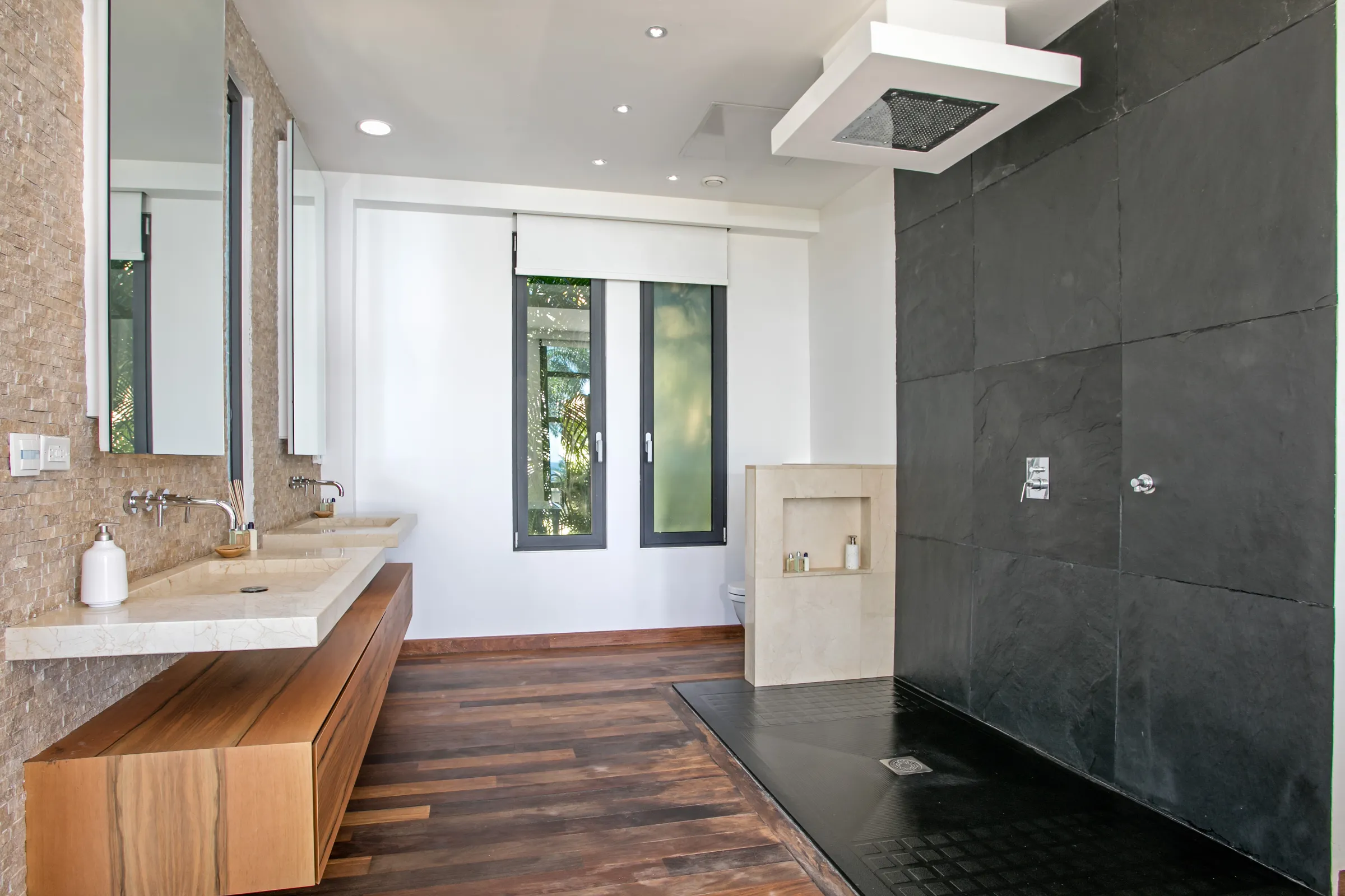 Villa Emeraude - Gallery image 100 of luxury villa in Sint Maarten