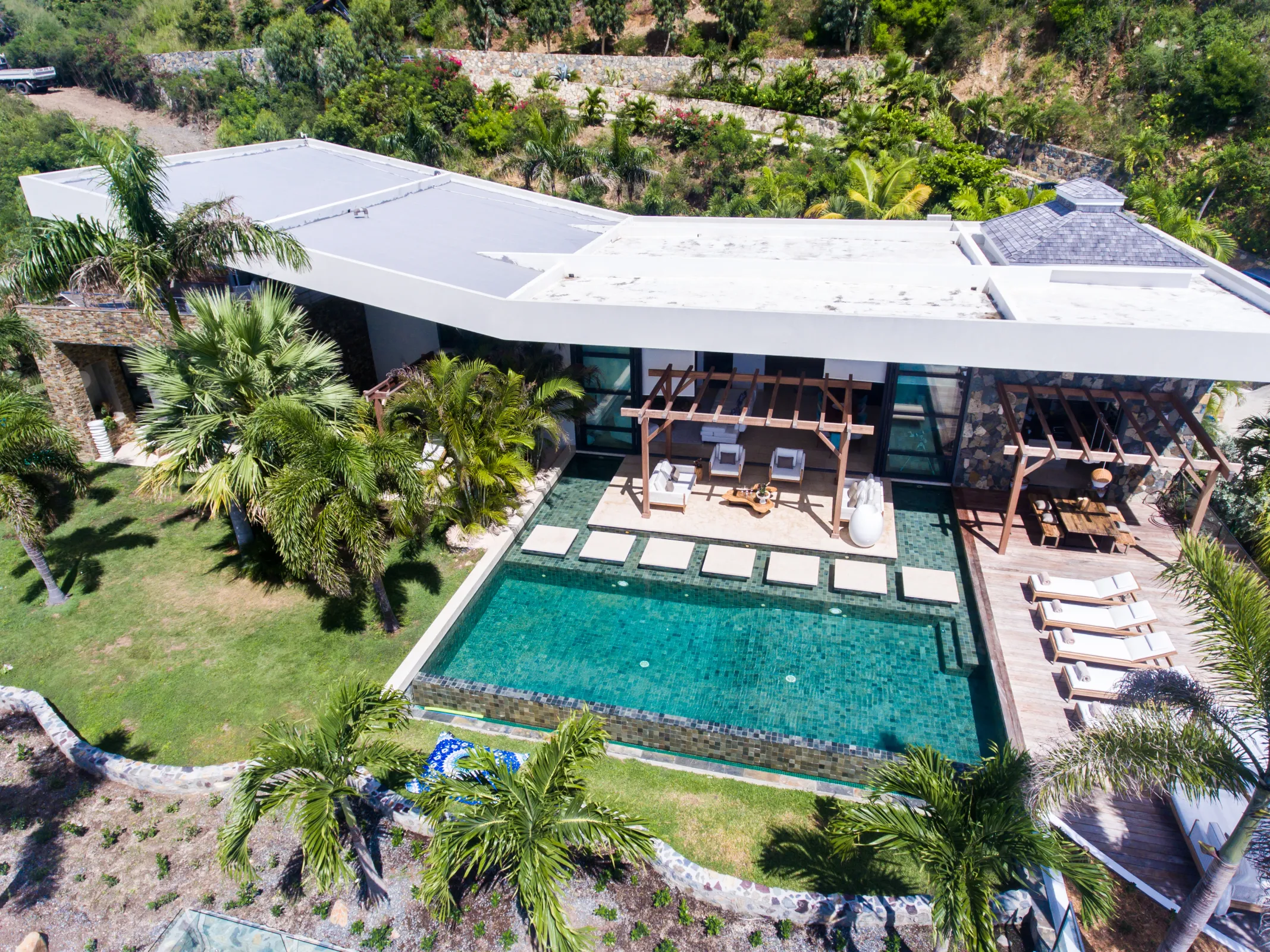 Villa Emeraude - Gallery image 114 of luxury villa in Sint Maarten