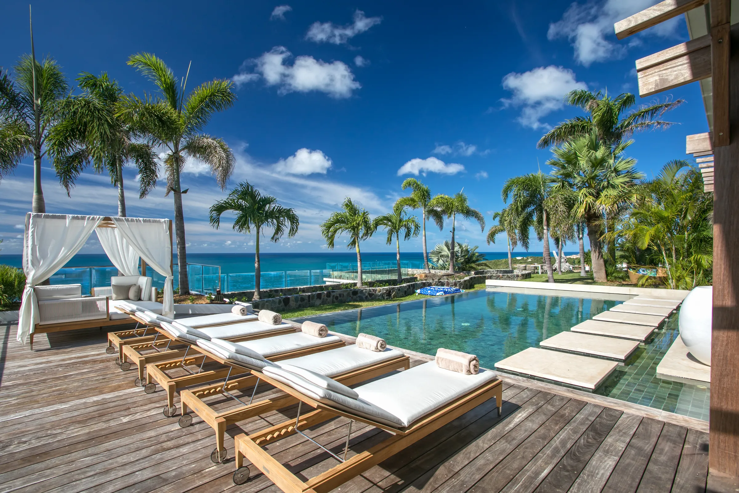 Villa Emeraude - Gallery image 79 of luxury villa in Sint Maarten
