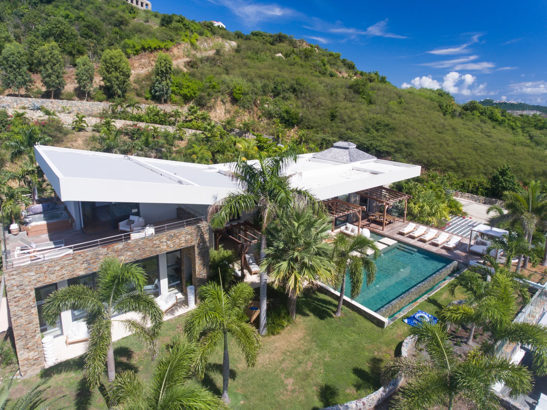 Villa Emeraude - Gallery image 136 of luxury villa in Sint Maarten