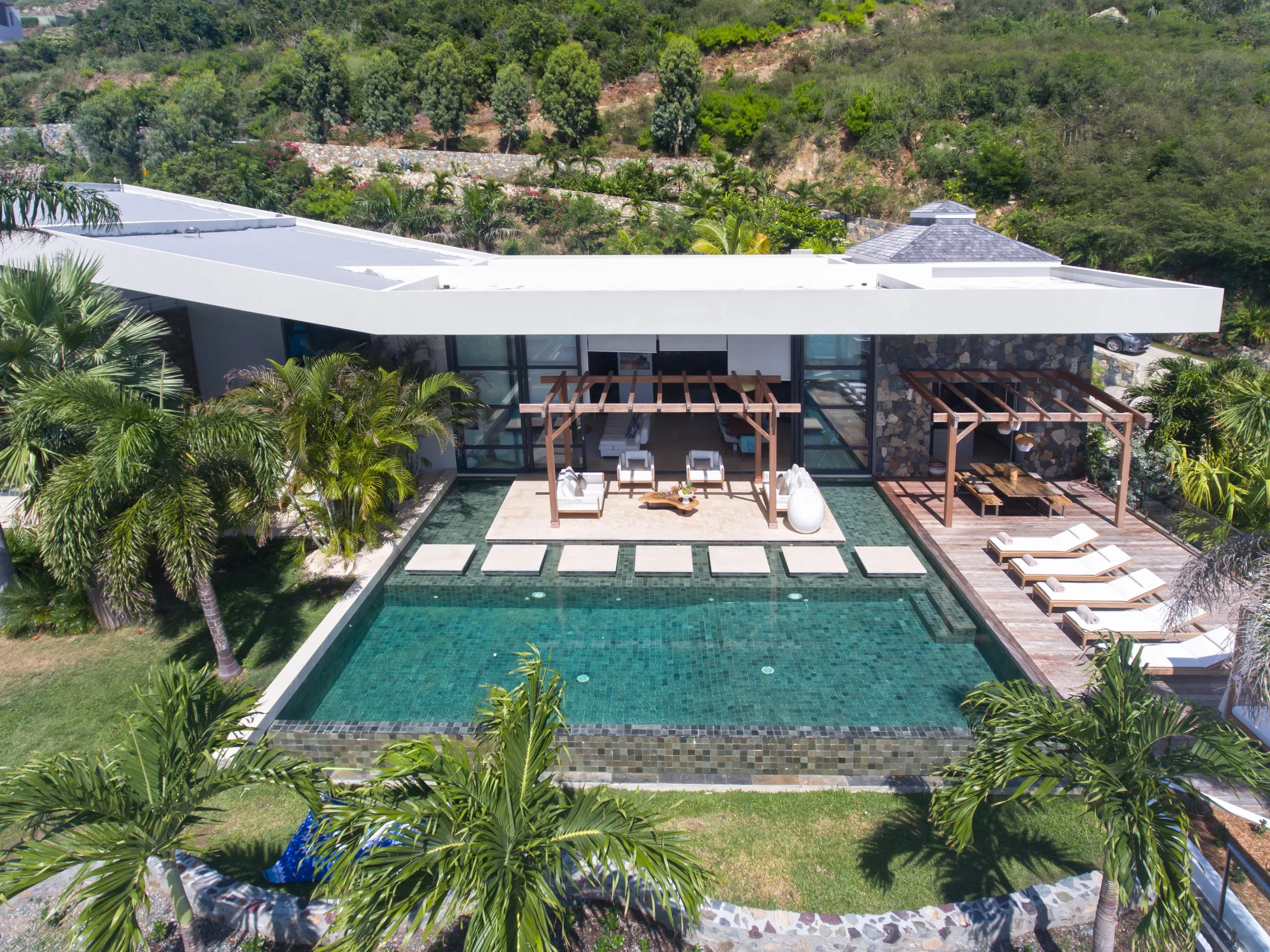Villa Emeraude - Gallery image 137 of luxury villa in Sint Maarten