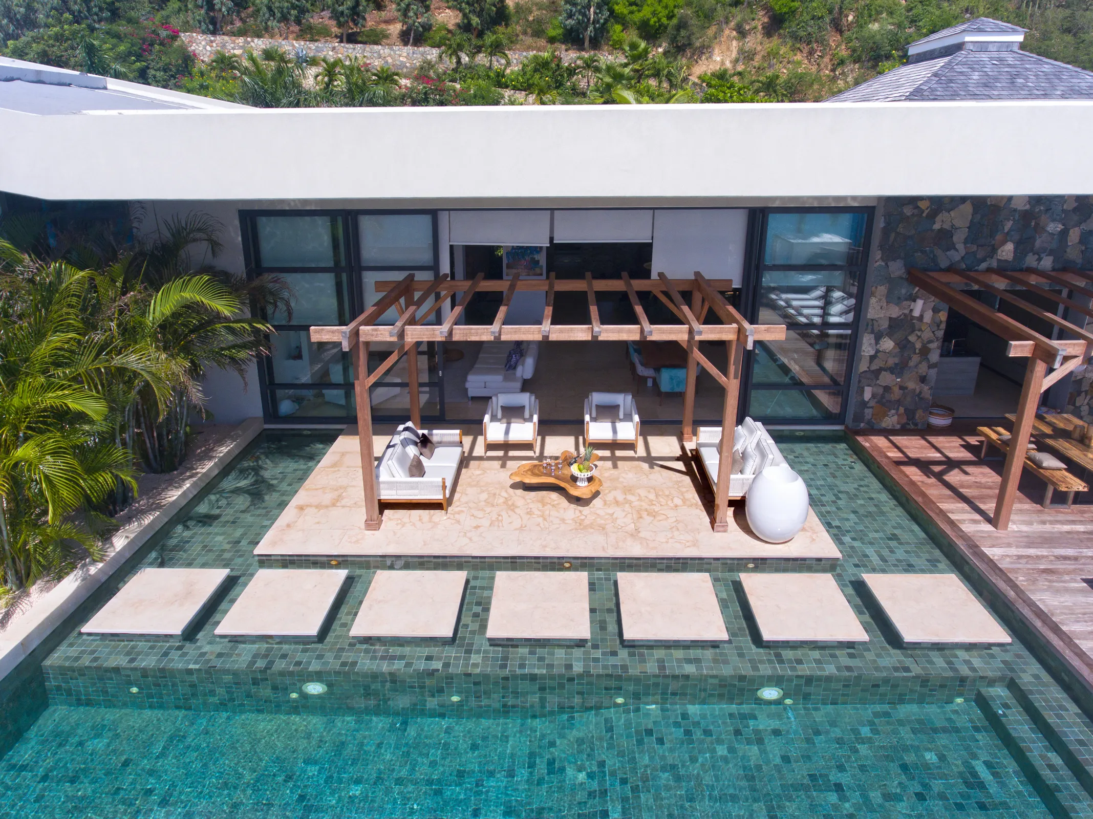 Villa Emeraude - Gallery image 143 of luxury villa in Sint Maarten