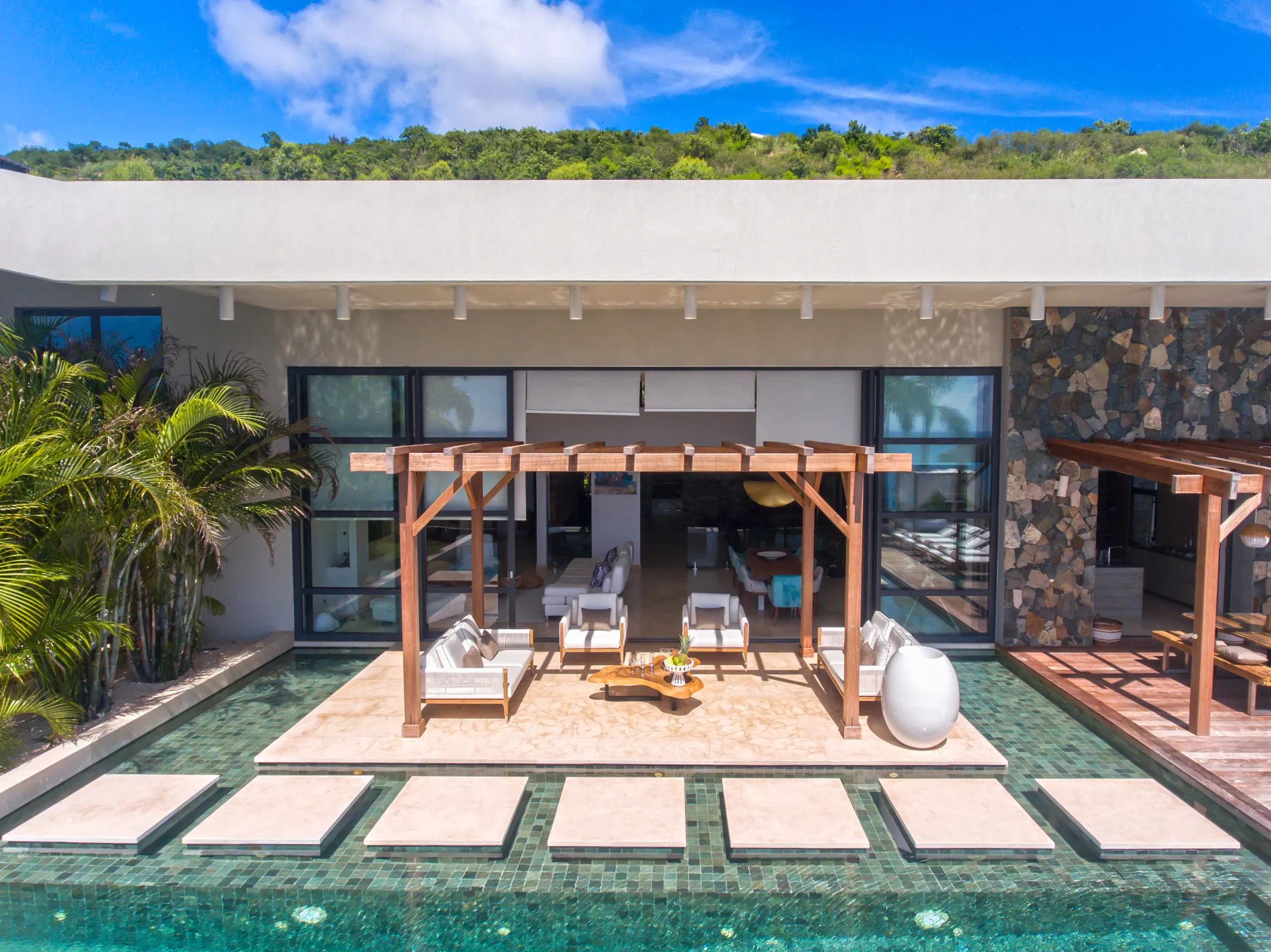 Villa Emeraude - Gallery image 145 of luxury villa in Sint Maarten