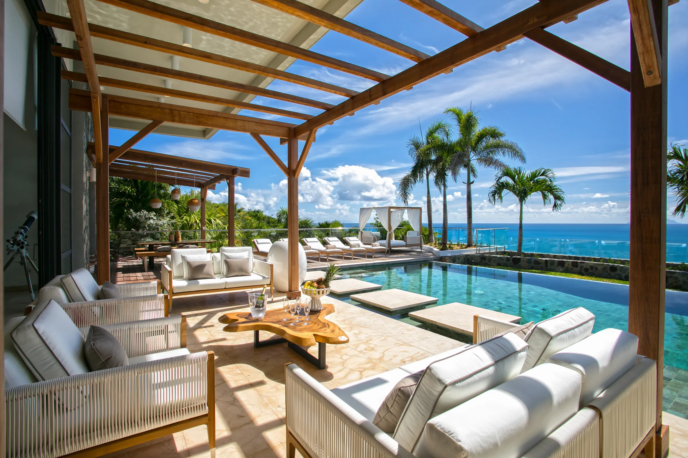 Villa Emeraude - Gallery image 158 of luxury villa in Sint Maarten