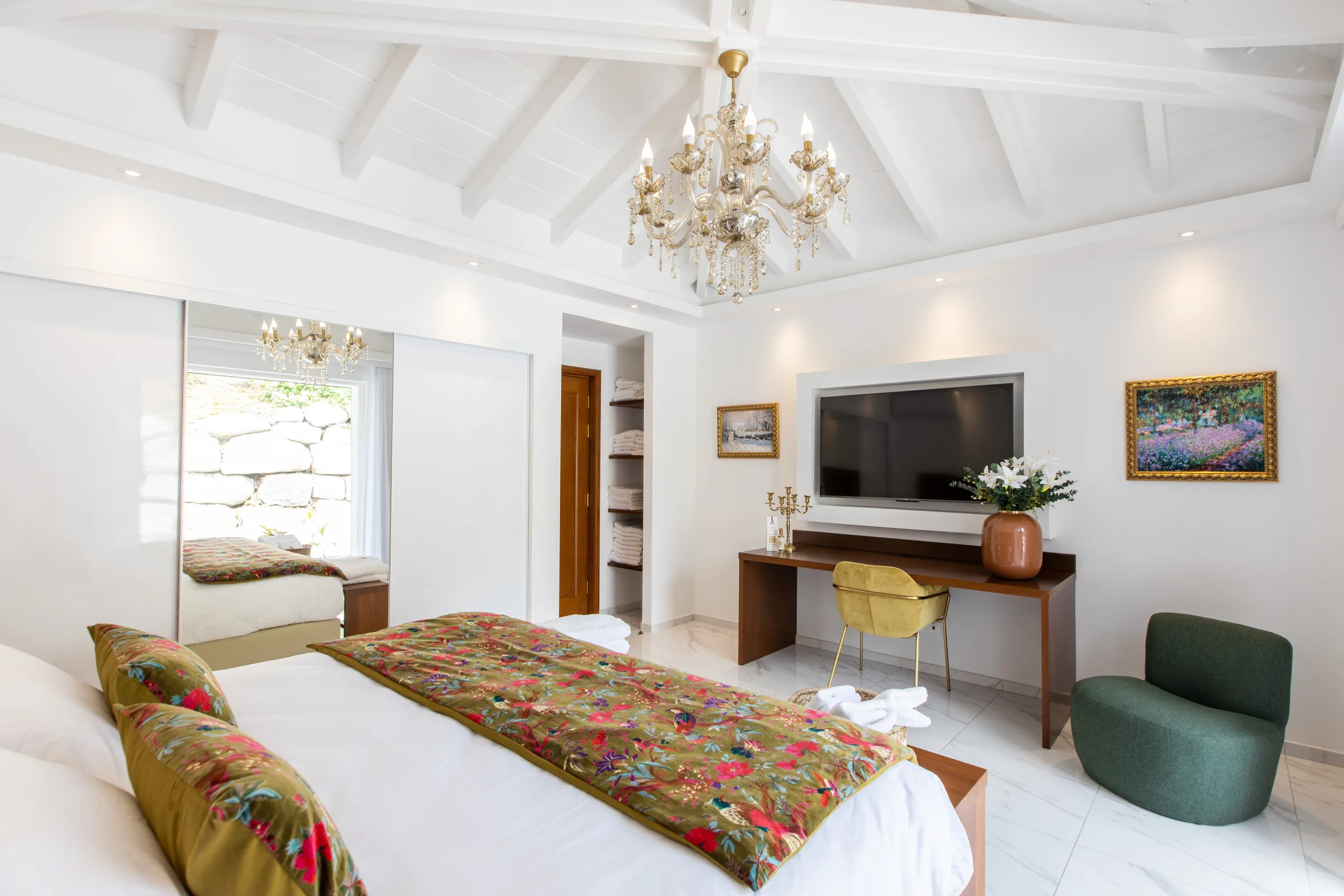 Villa Fleurs de Lys - Gallery image 23 of luxury villa in Sint Maarten