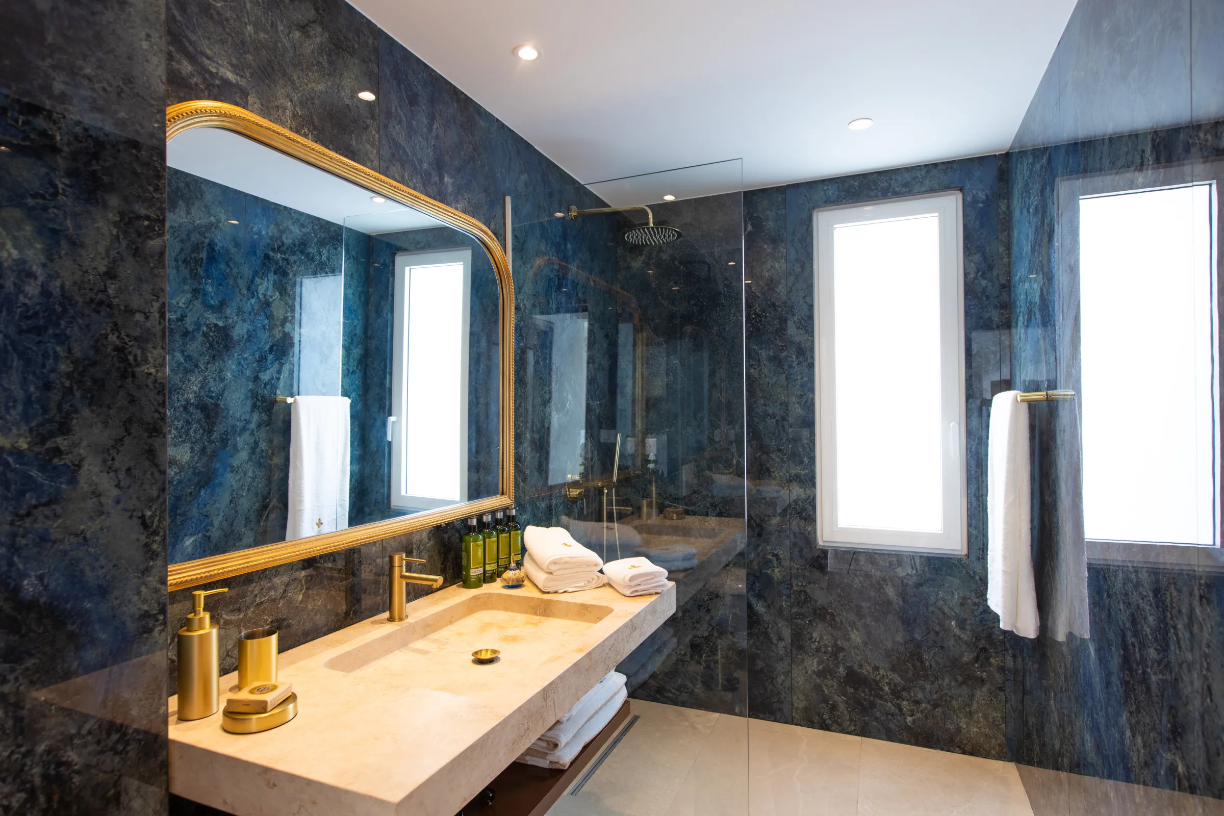 Villa Fleurs de Lys - Gallery image 24 of luxury villa in Sint Maarten