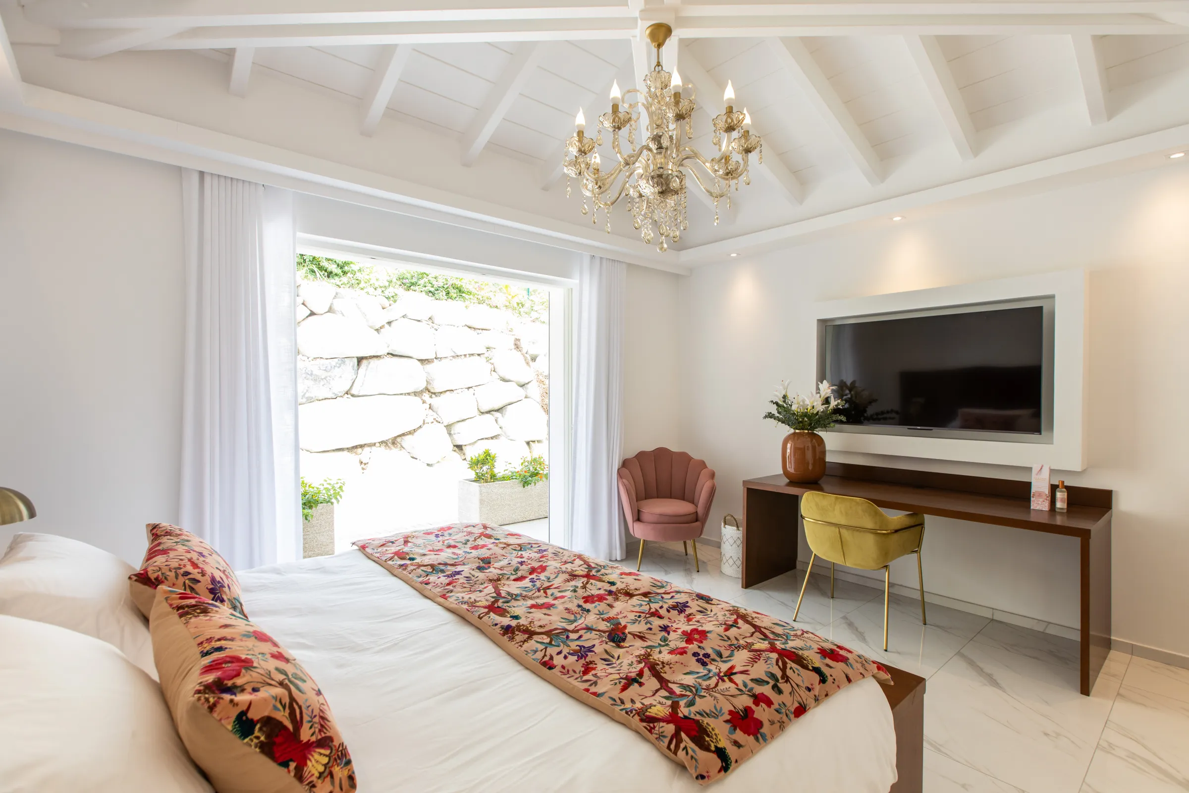 Villa Fleurs de Lys - Gallery image 32 of luxury villa in Sint Maarten