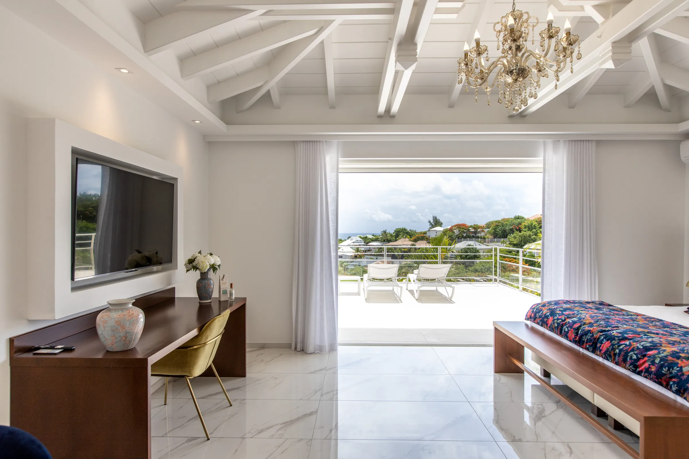 Villa Fleurs de Lys - Gallery image 41 of luxury villa in Sint Maarten