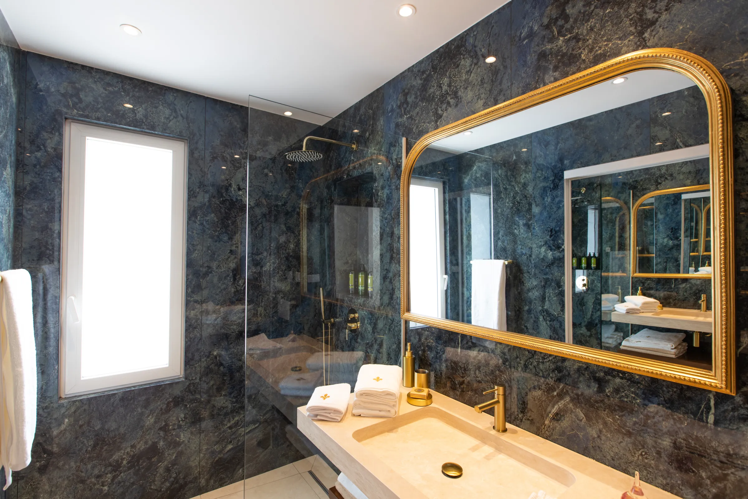 Villa Fleurs de Lys - Gallery image 42 of luxury villa in Sint Maarten