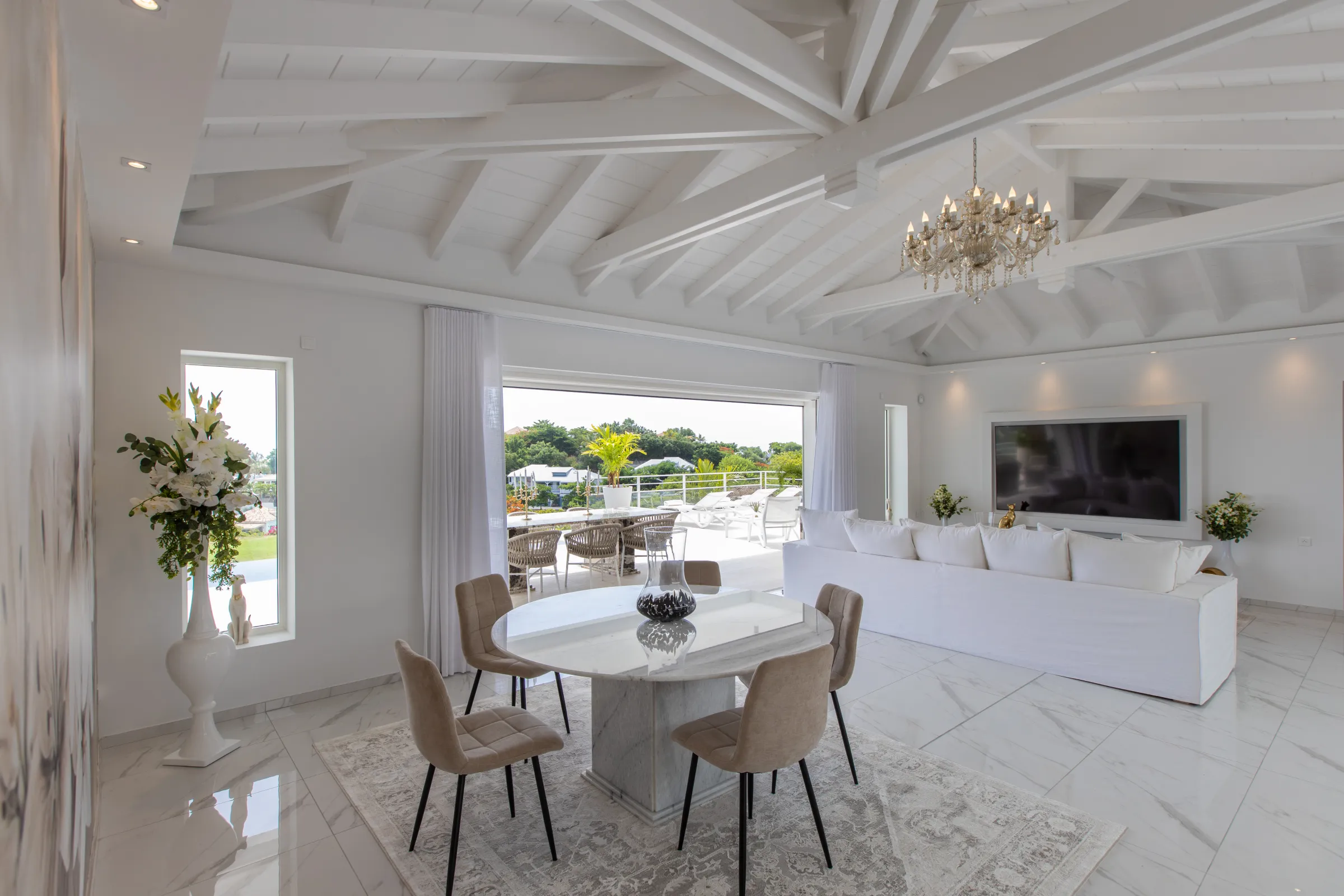 Villa Fleurs de Lys - Gallery image 48 of luxury villa in Sint Maarten