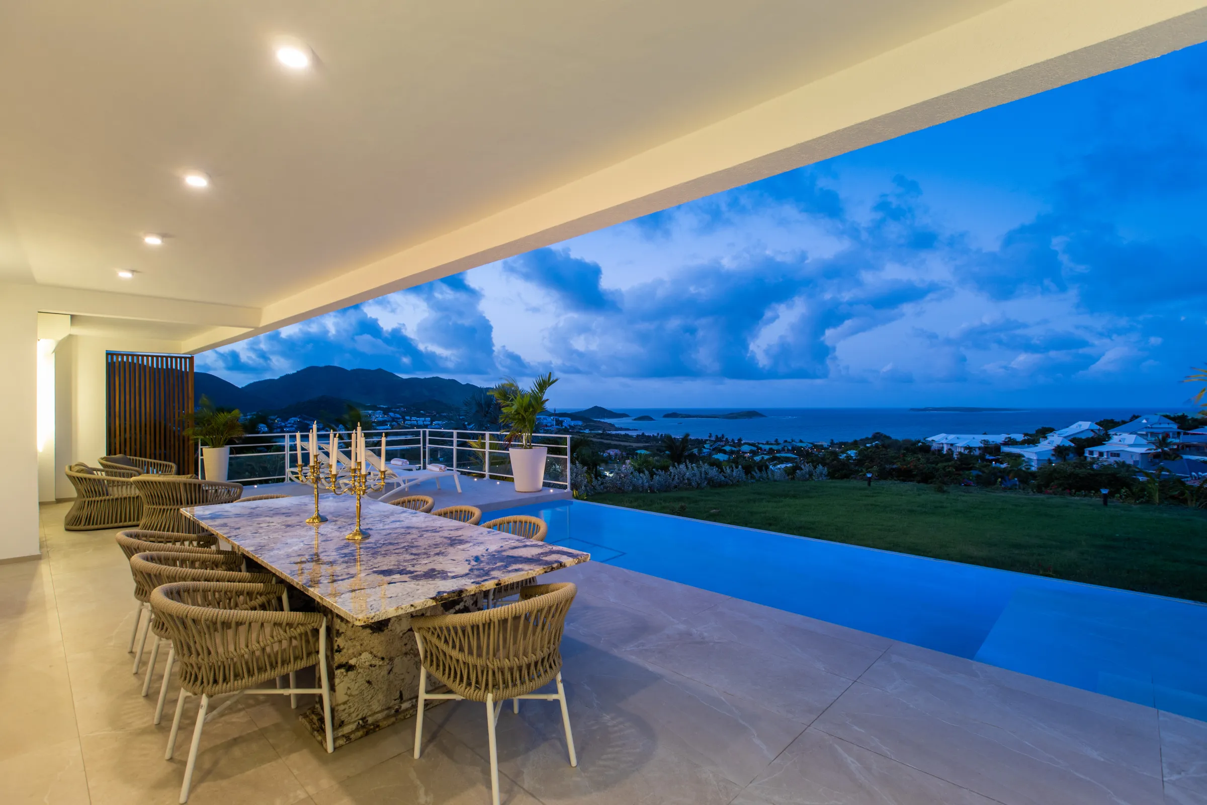 Villa Fleurs de Lys - Gallery image 67 of luxury villa in Sint Maarten