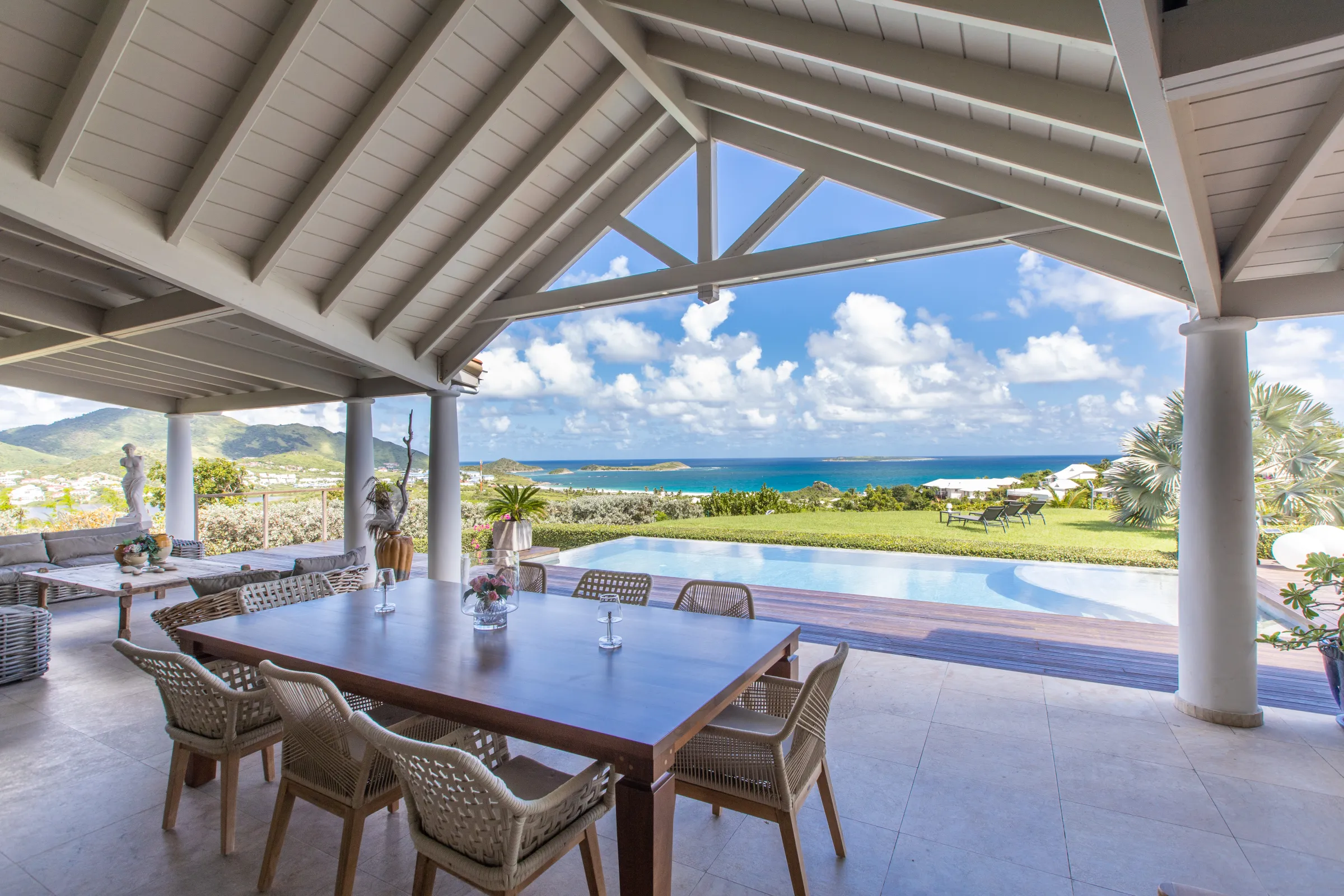 Villa Indigo Pearl - Gallery image 11 of luxury villa in Sint Maarten