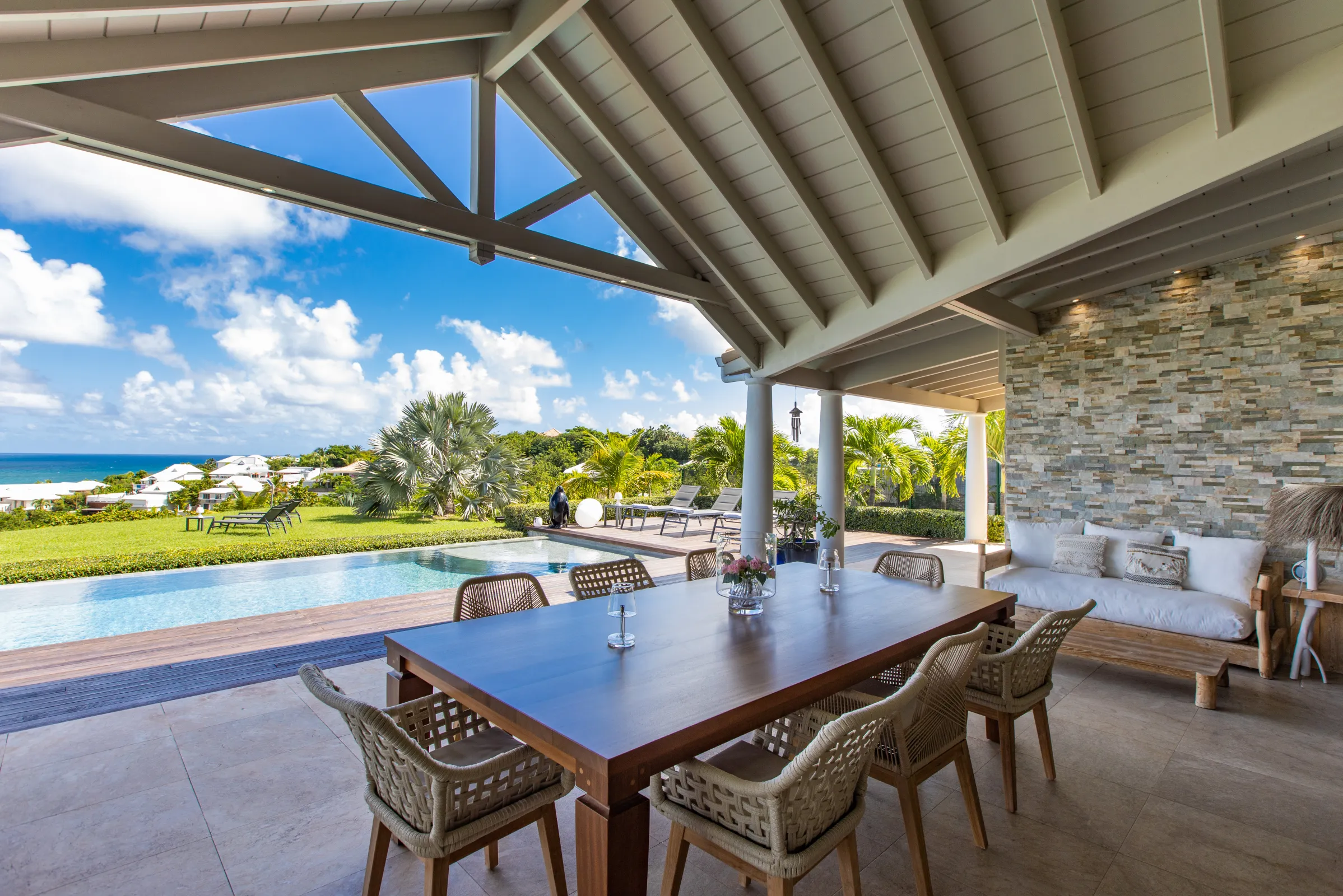 Villa Indigo Pearl - Gallery image 13 of luxury villa in Sint Maarten