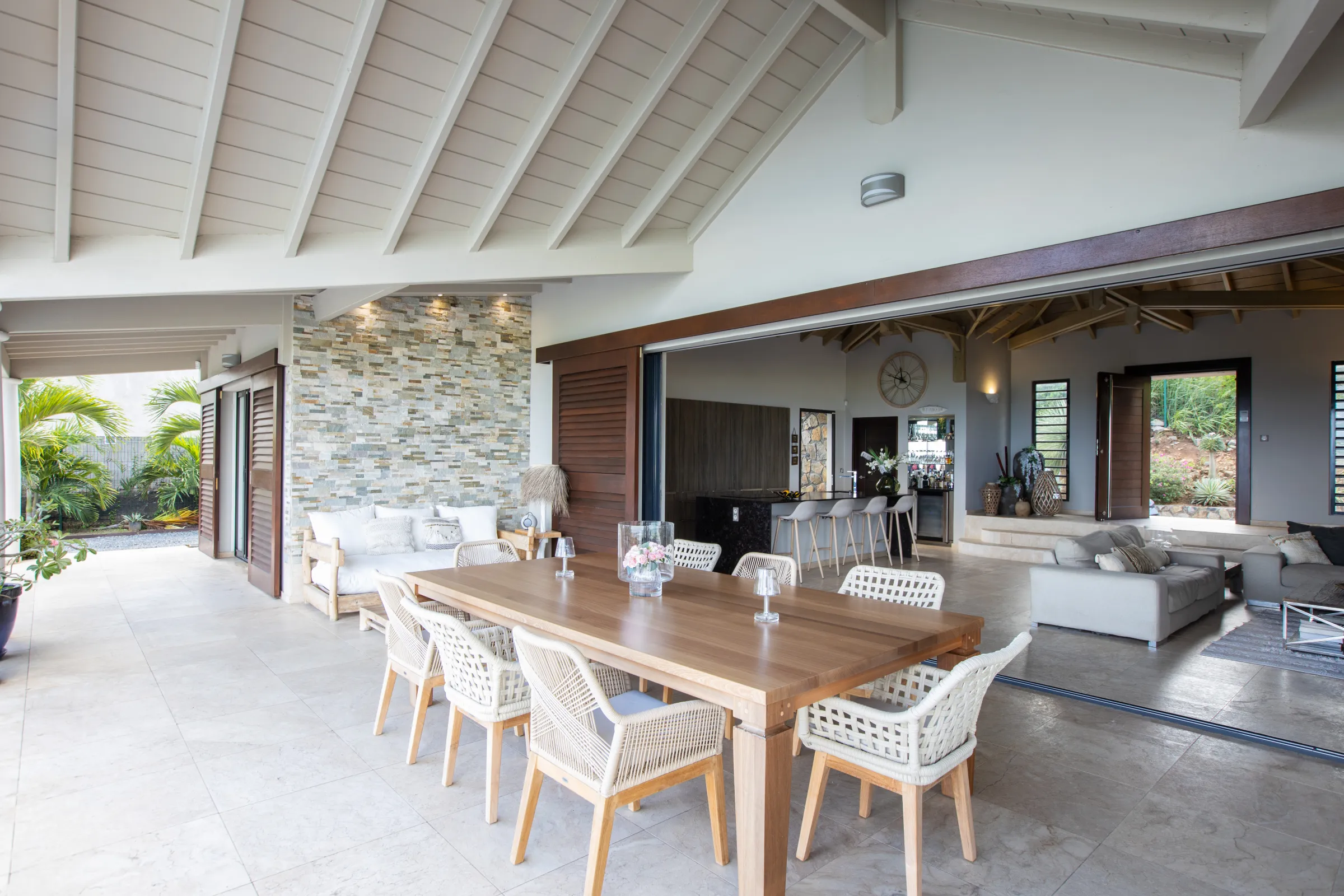 Villa Indigo Pearl - Gallery image 16 of luxury villa in Sint Maarten