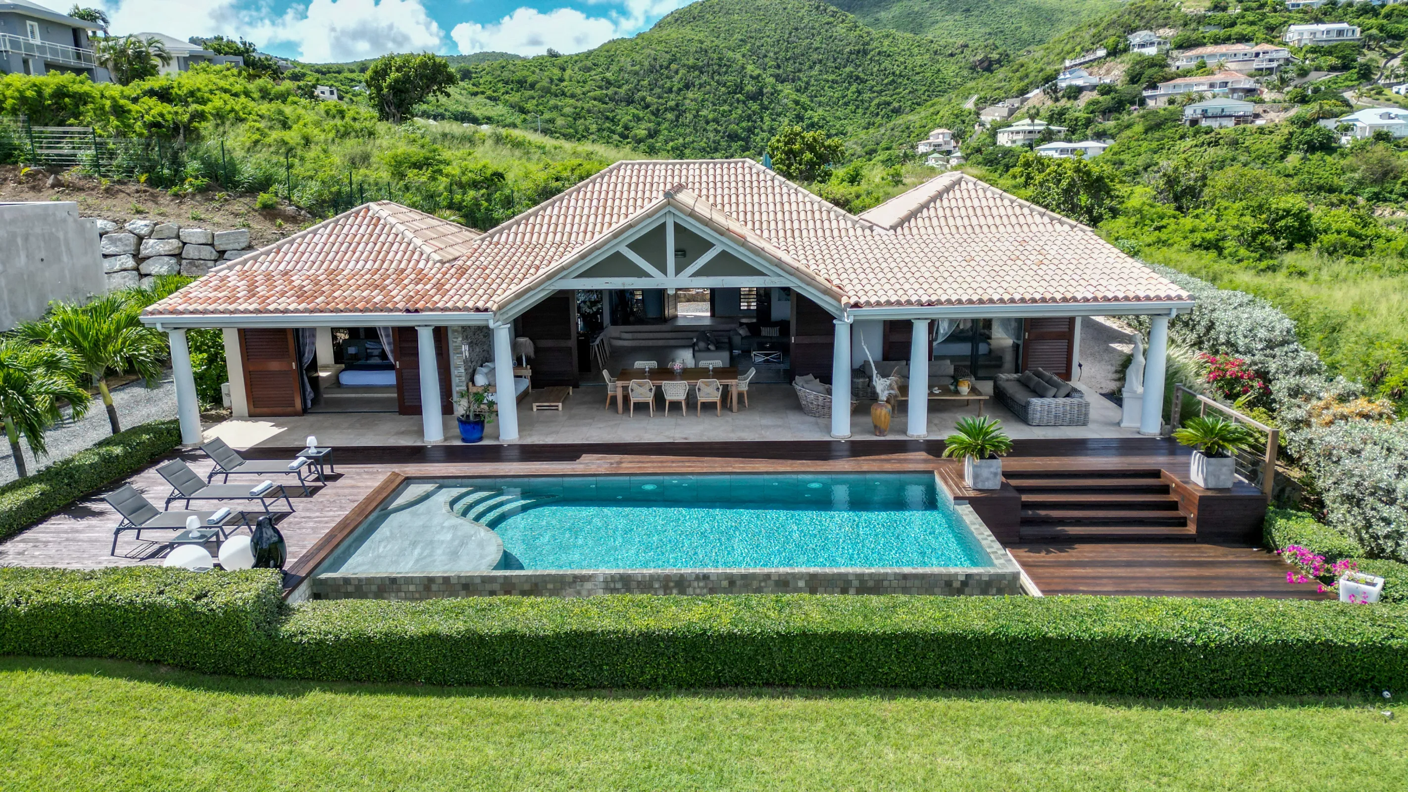 Villa Indigo Pearl - Gallery image 22 of luxury villa in Sint Maarten
