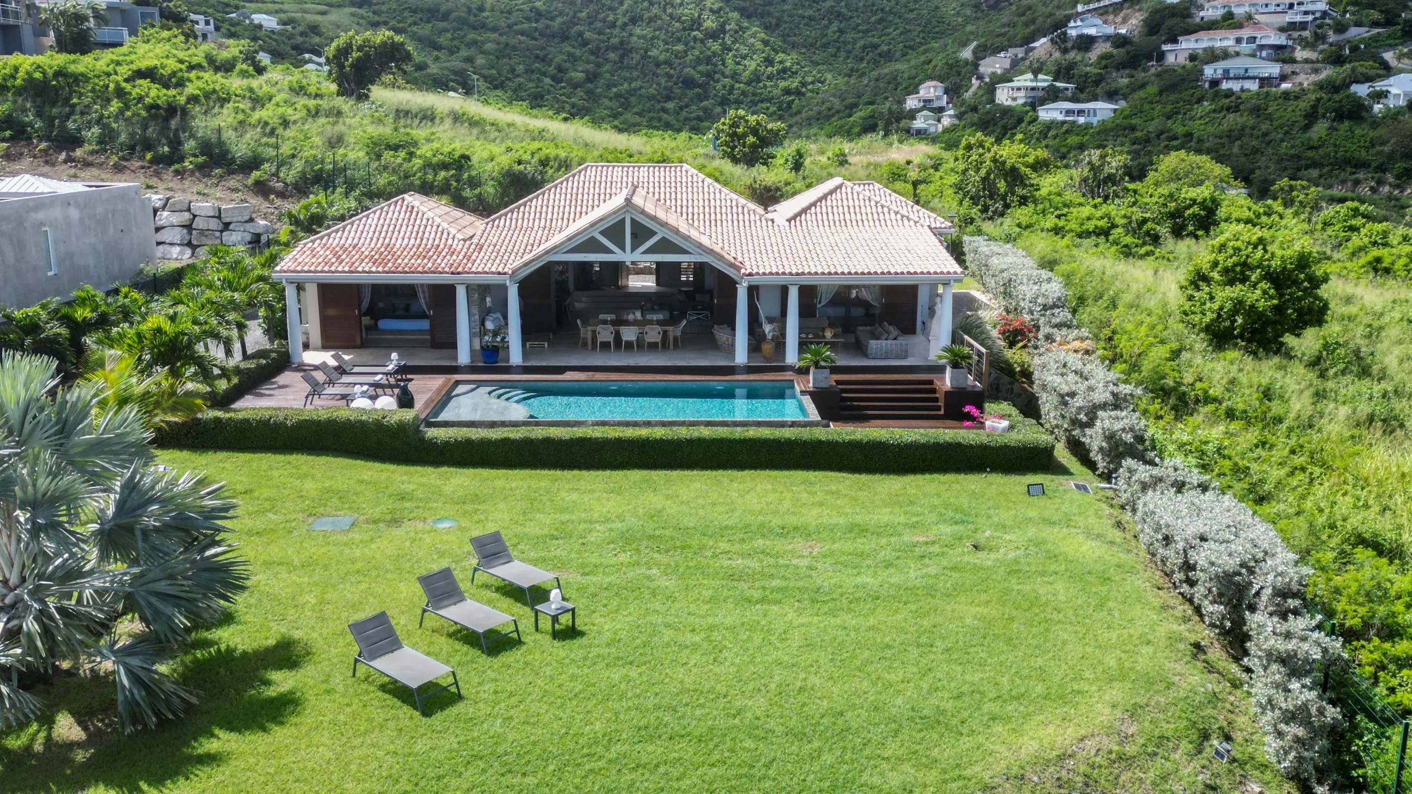 Villa Indigo Pearl - Gallery image 26 of luxury villa in Sint Maarten
