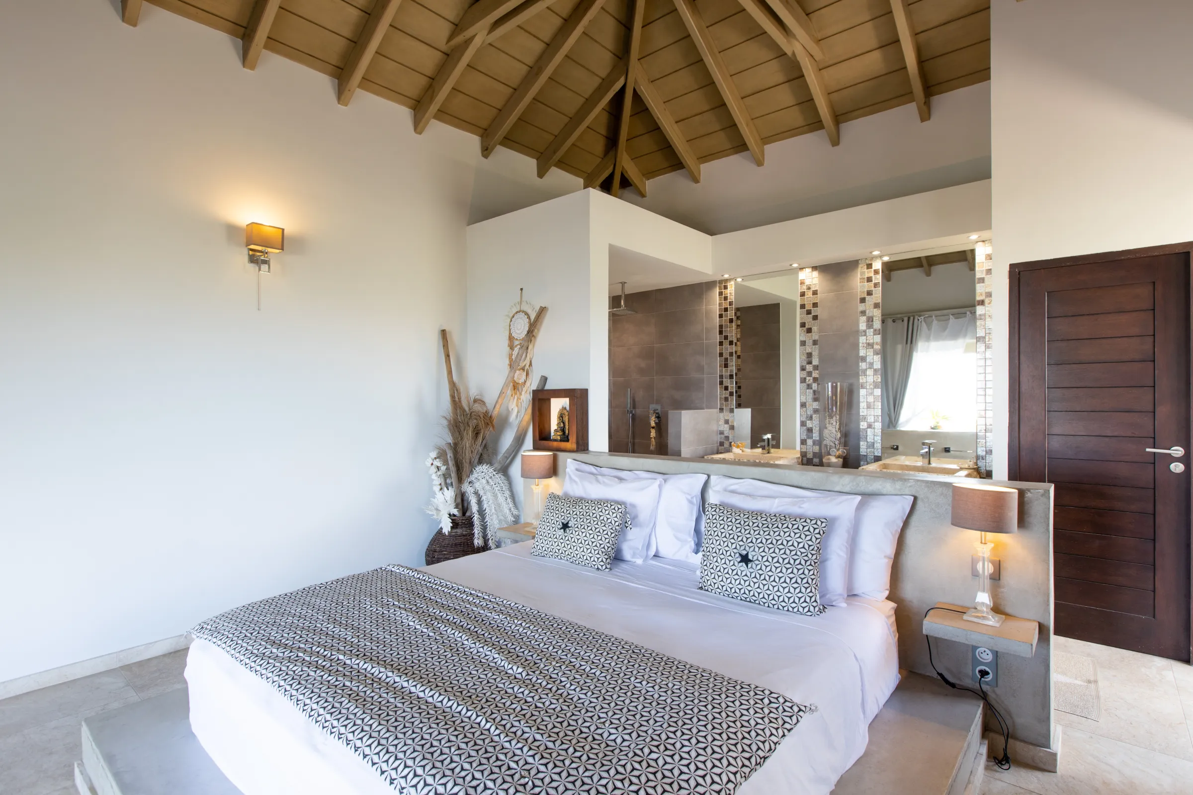 Villa Indigo Pearl - Gallery image 53 of luxury villa in Sint Maarten