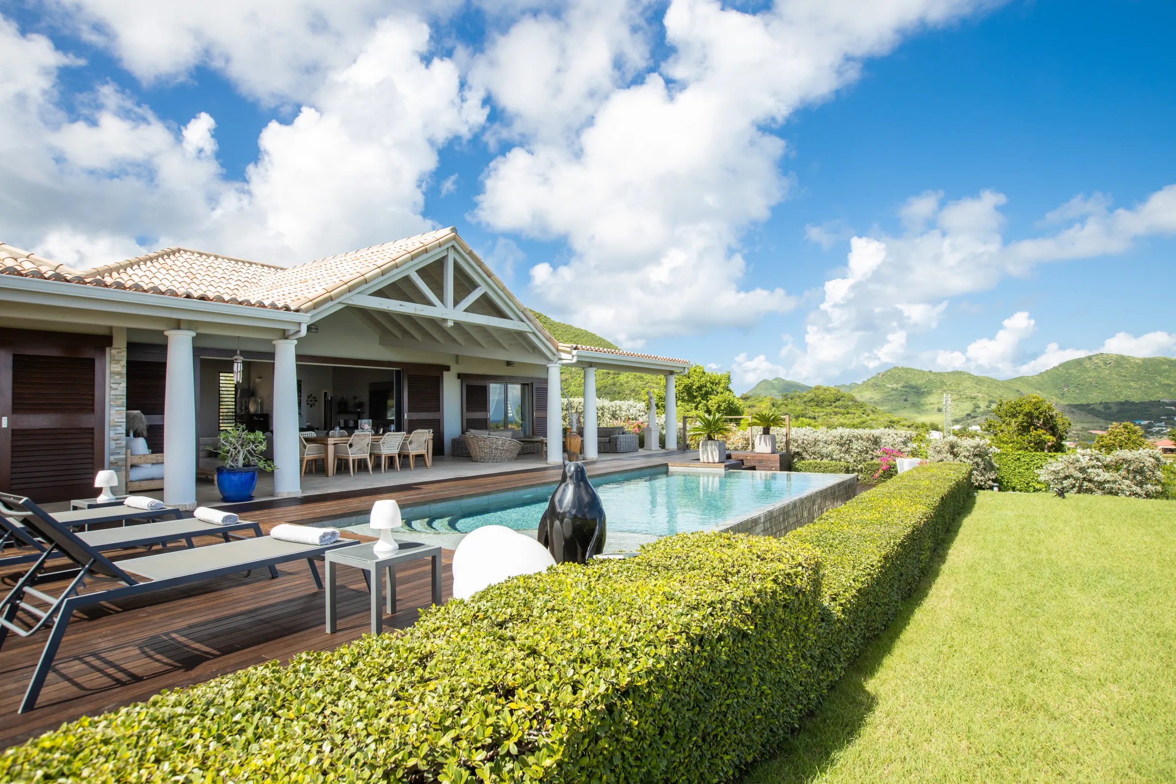 Villa Indigo Pearl - Gallery image 5 of luxury villa in Sint Maarten