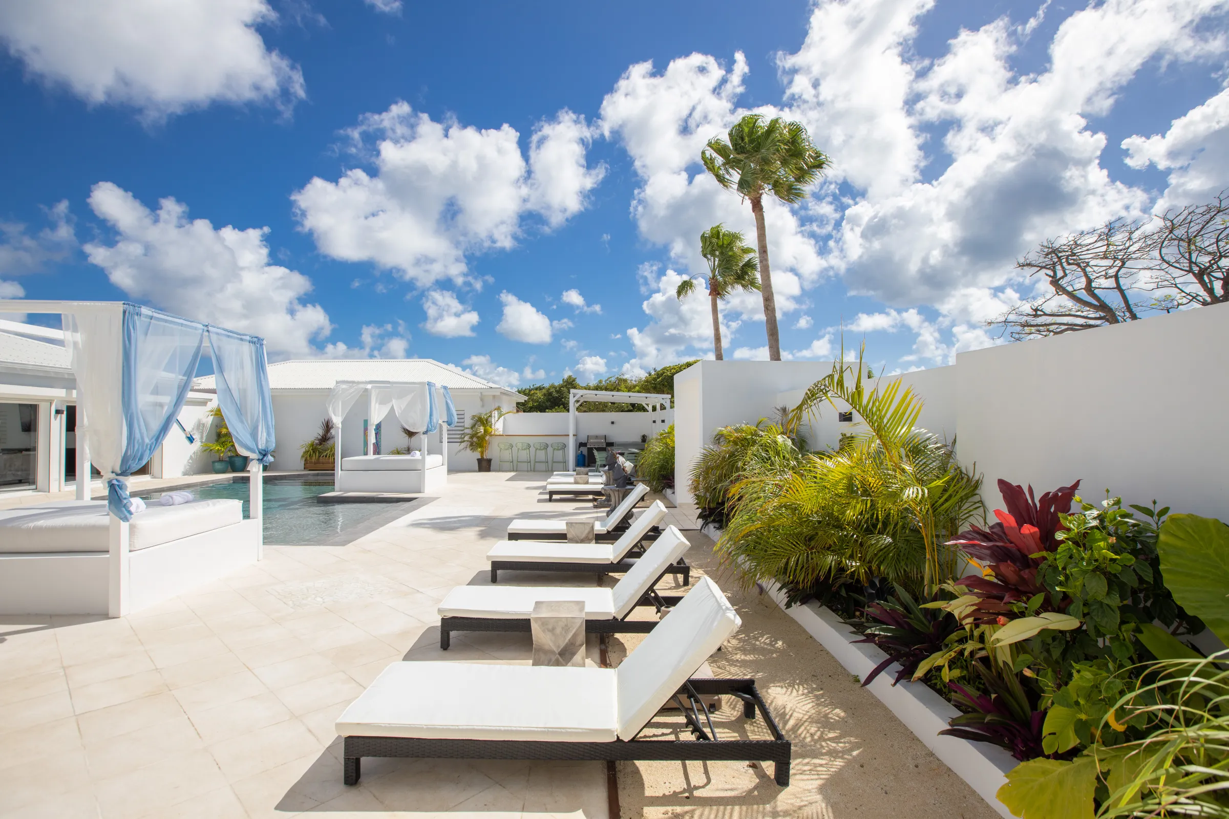 Villa Infinity Blue - Gallery image 10 of luxury villa in Sint Maarten