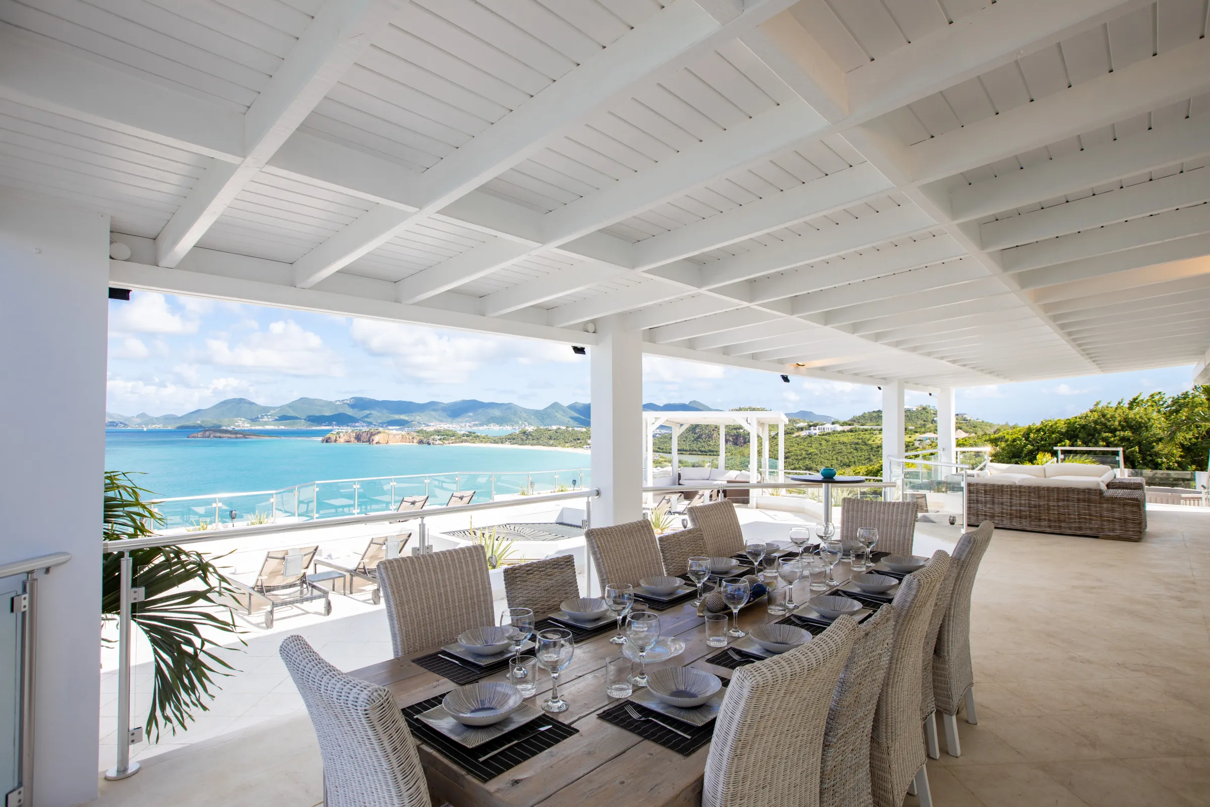 Villa Infinity Blue - Gallery image 33 of luxury villa in Sint Maarten
