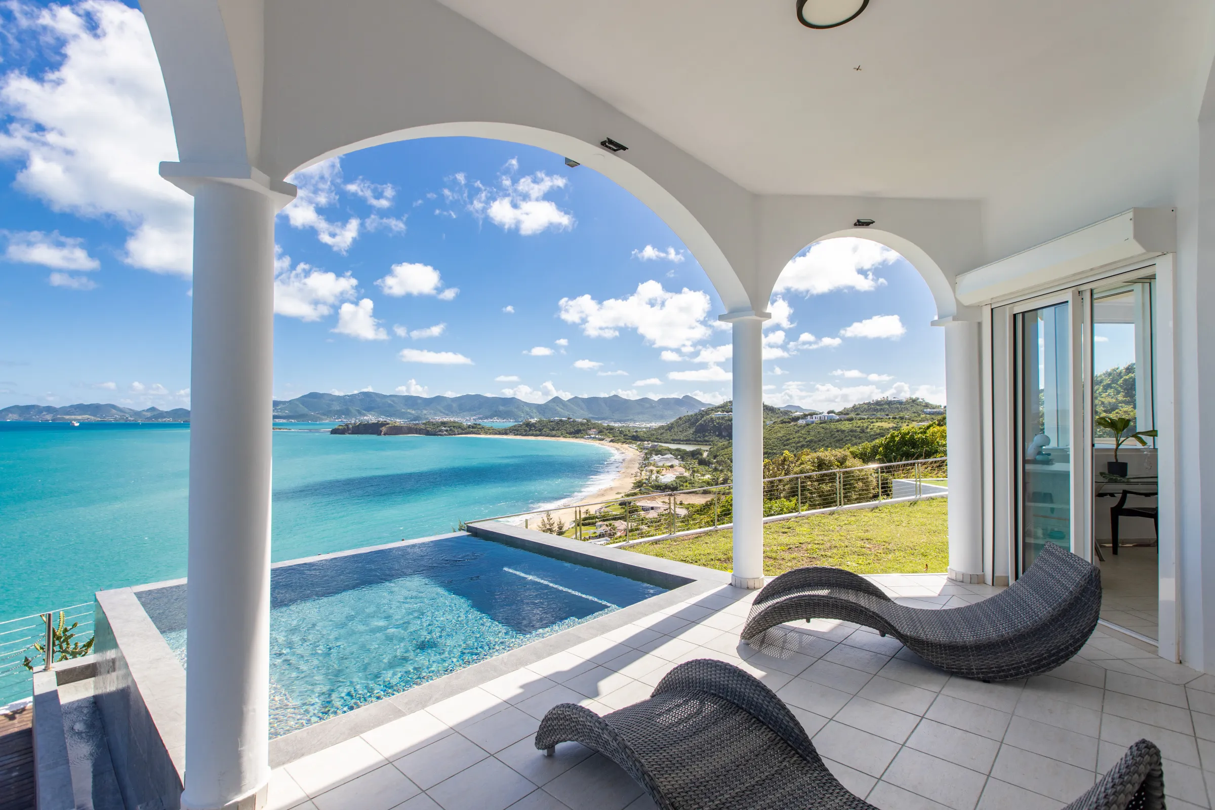 Villa Infinity Blue - Gallery image 49 of luxury villa in Sint Maarten