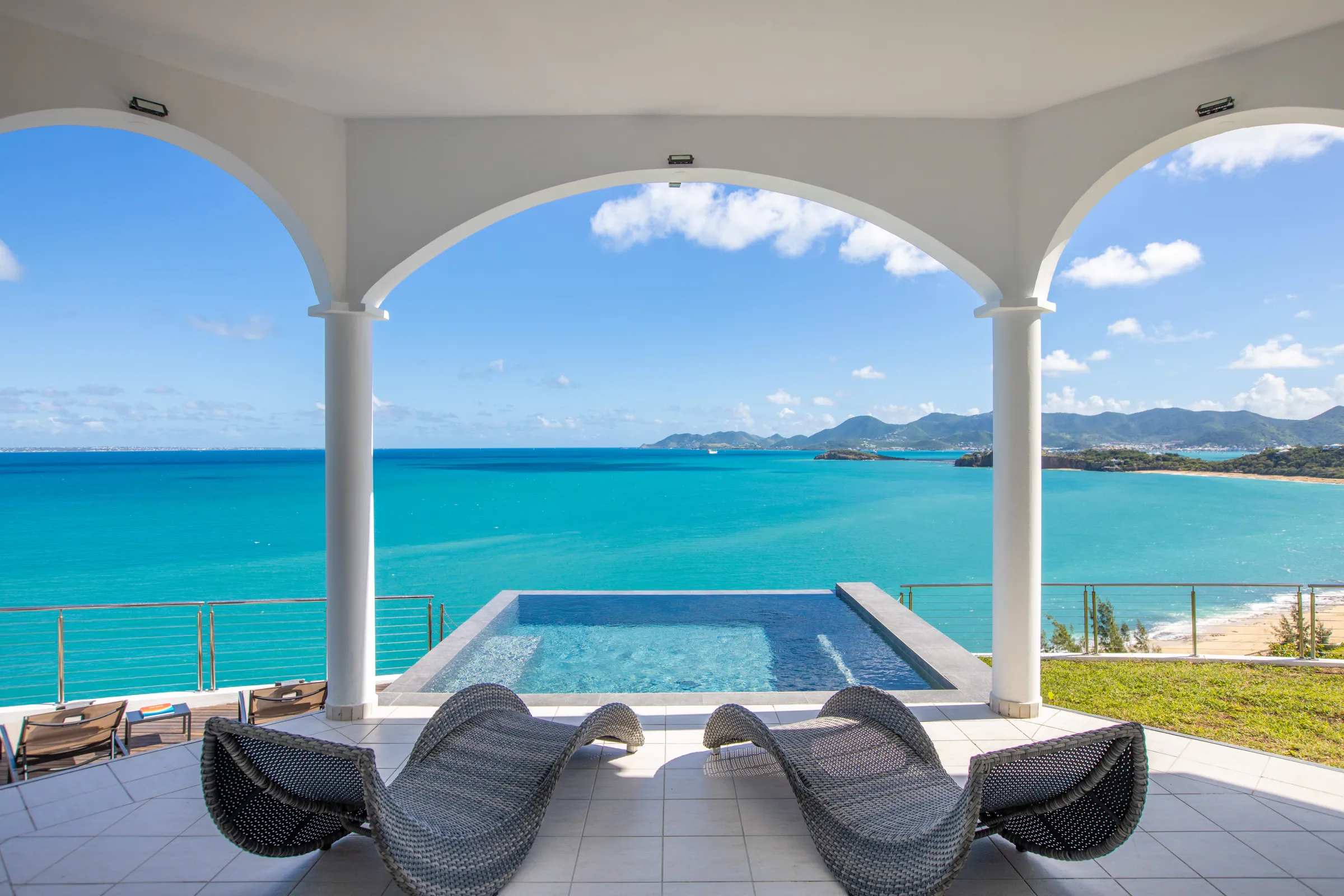 Villa Infinity Blue - Gallery image 50 of luxury villa in Sint Maarten