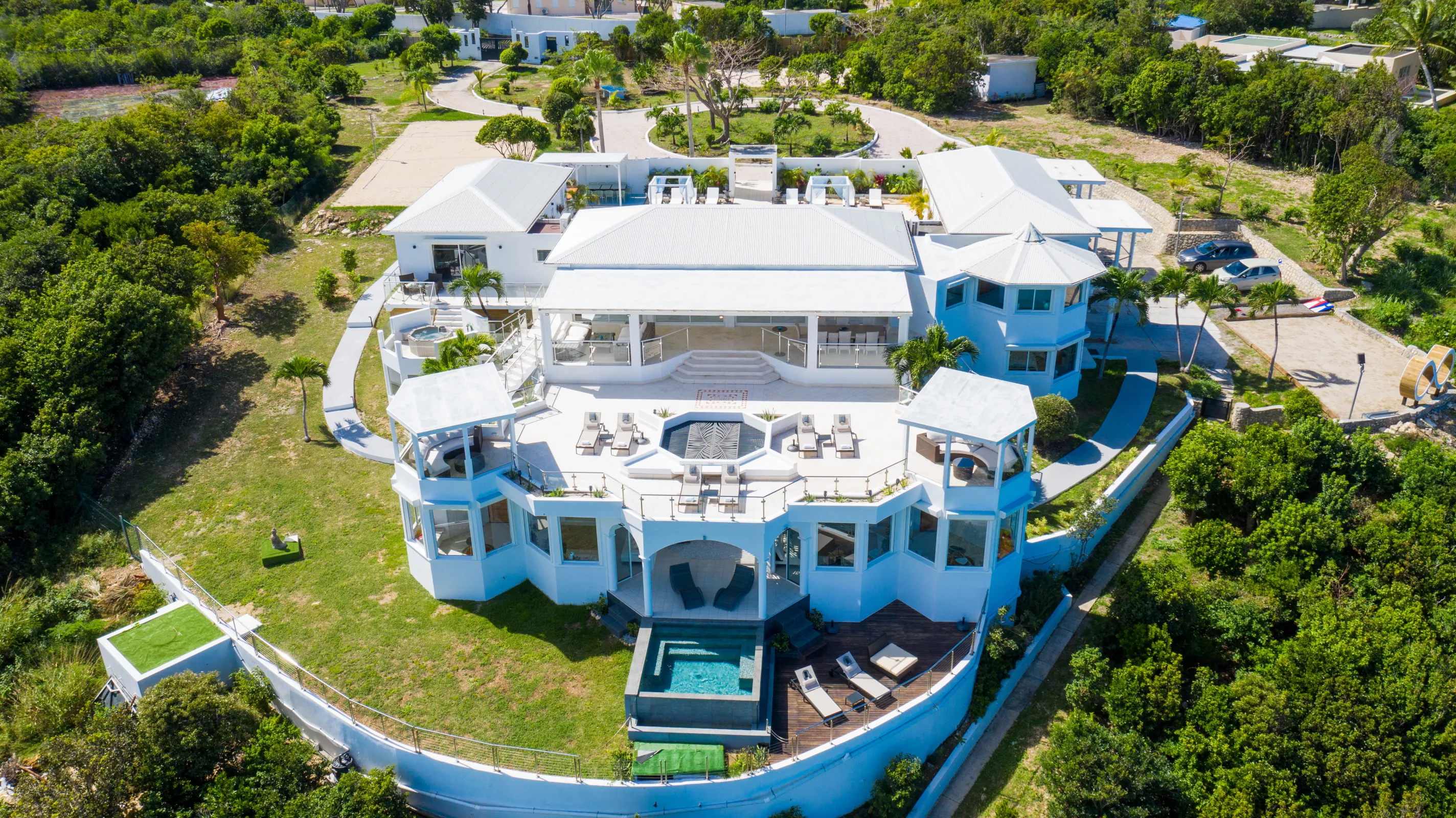 Villa Infinity Blue - Gallery image 52 of luxury villa in Sint Maarten