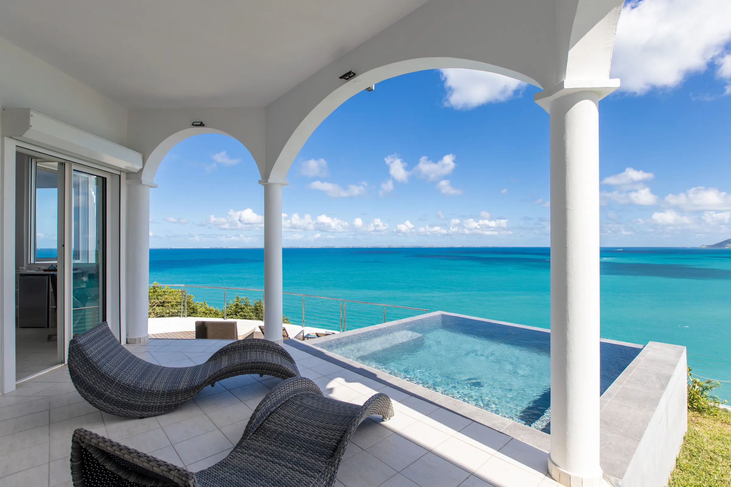 Villa Infinity Blue - Gallery image 66 of luxury villa in Sint Maarten