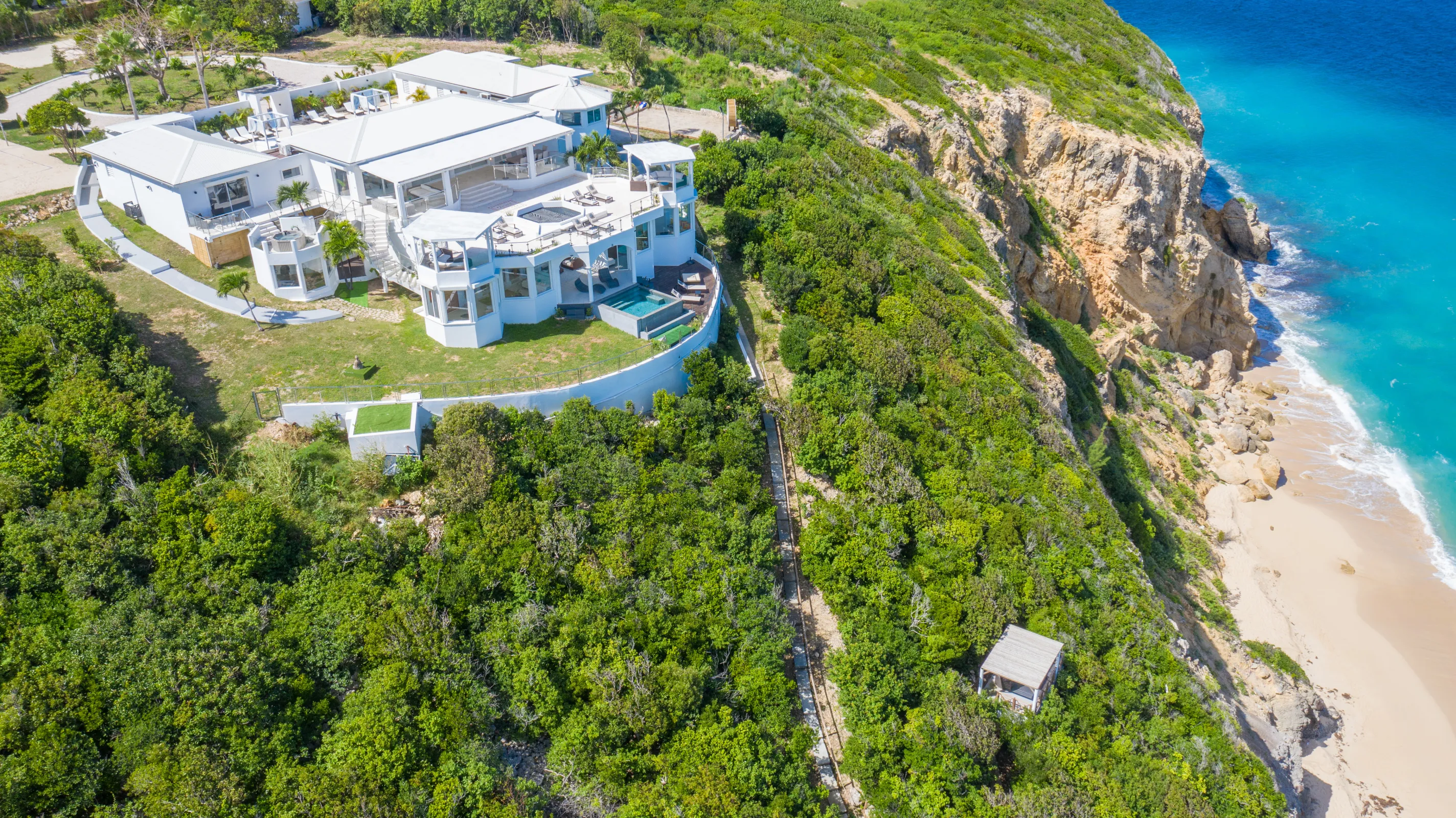 Villa Infinity Blue - Gallery image 74 of luxury villa in Sint Maarten