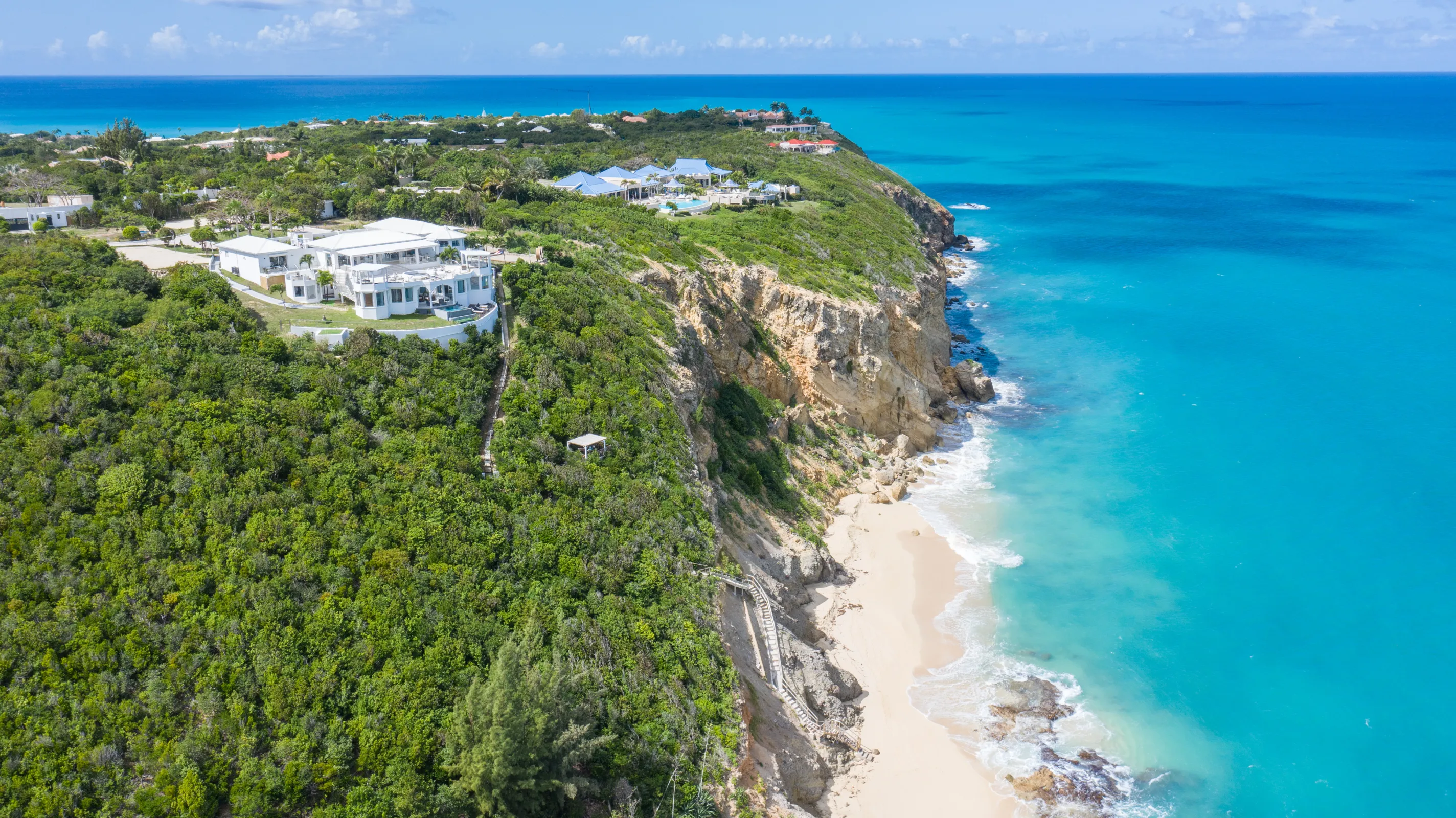 Villa Infinity Blue - Gallery image 85 of luxury villa in Sint Maarten