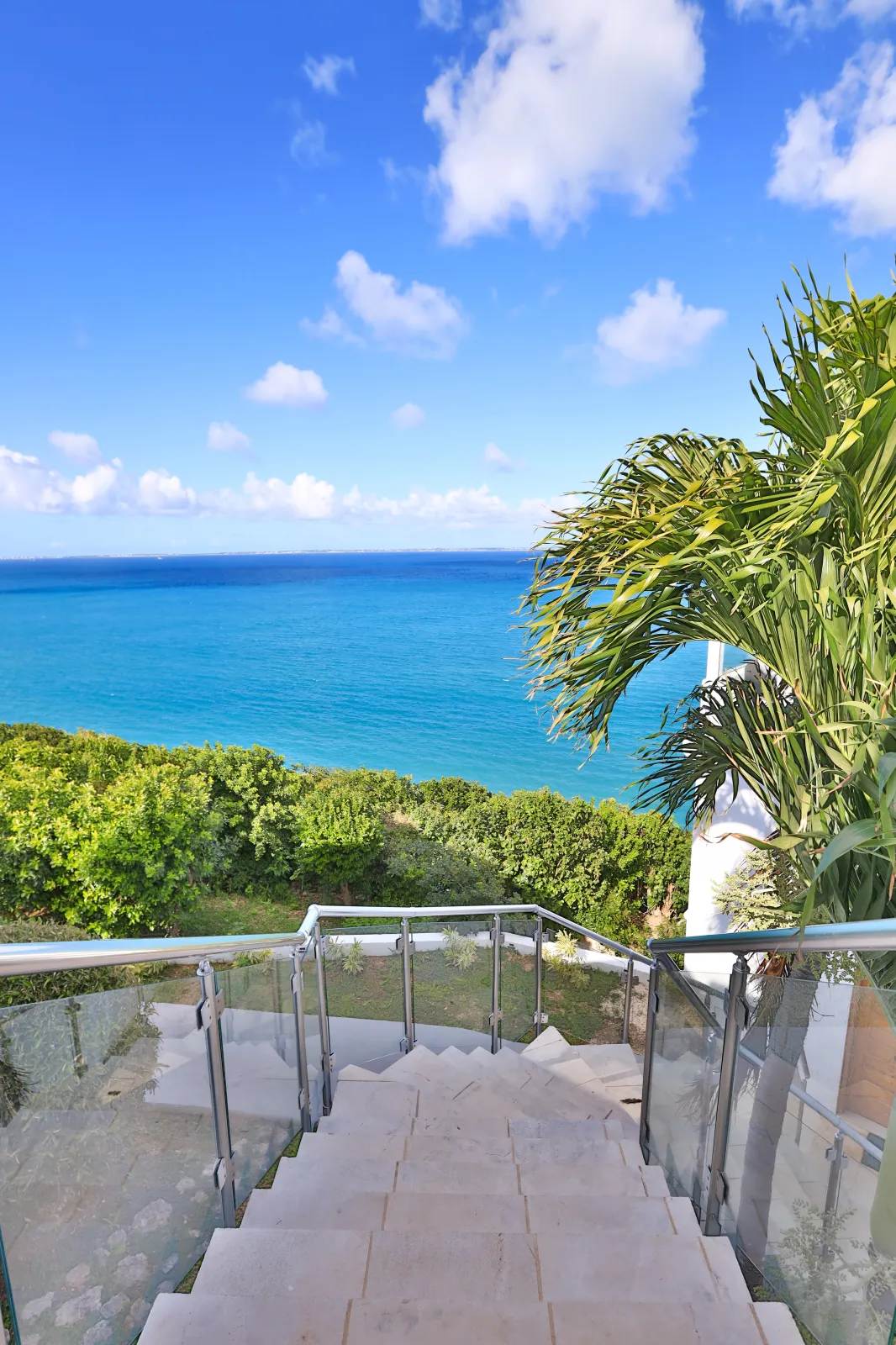 Villa Infinity Blue - Gallery image 95 of luxury villa in Sint Maarten