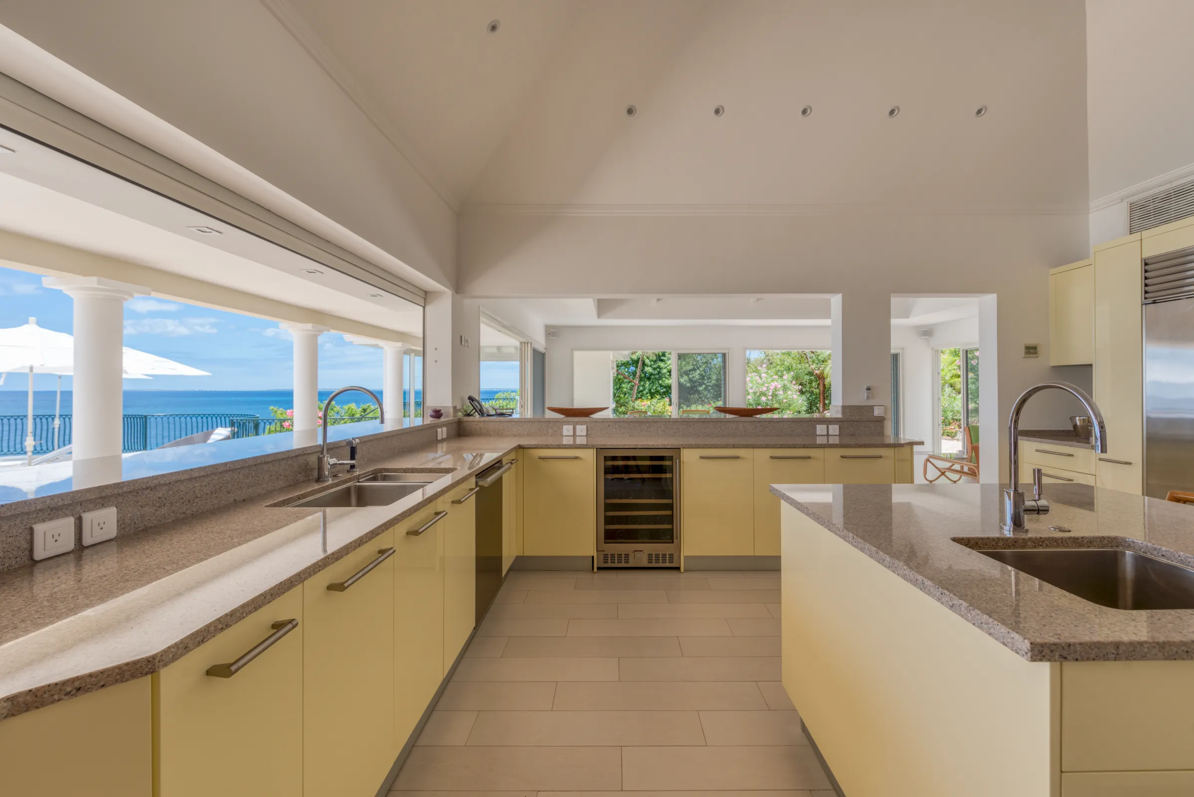 Villa La Dacha - Gallery image 4 of luxury villa in Sint Maarten