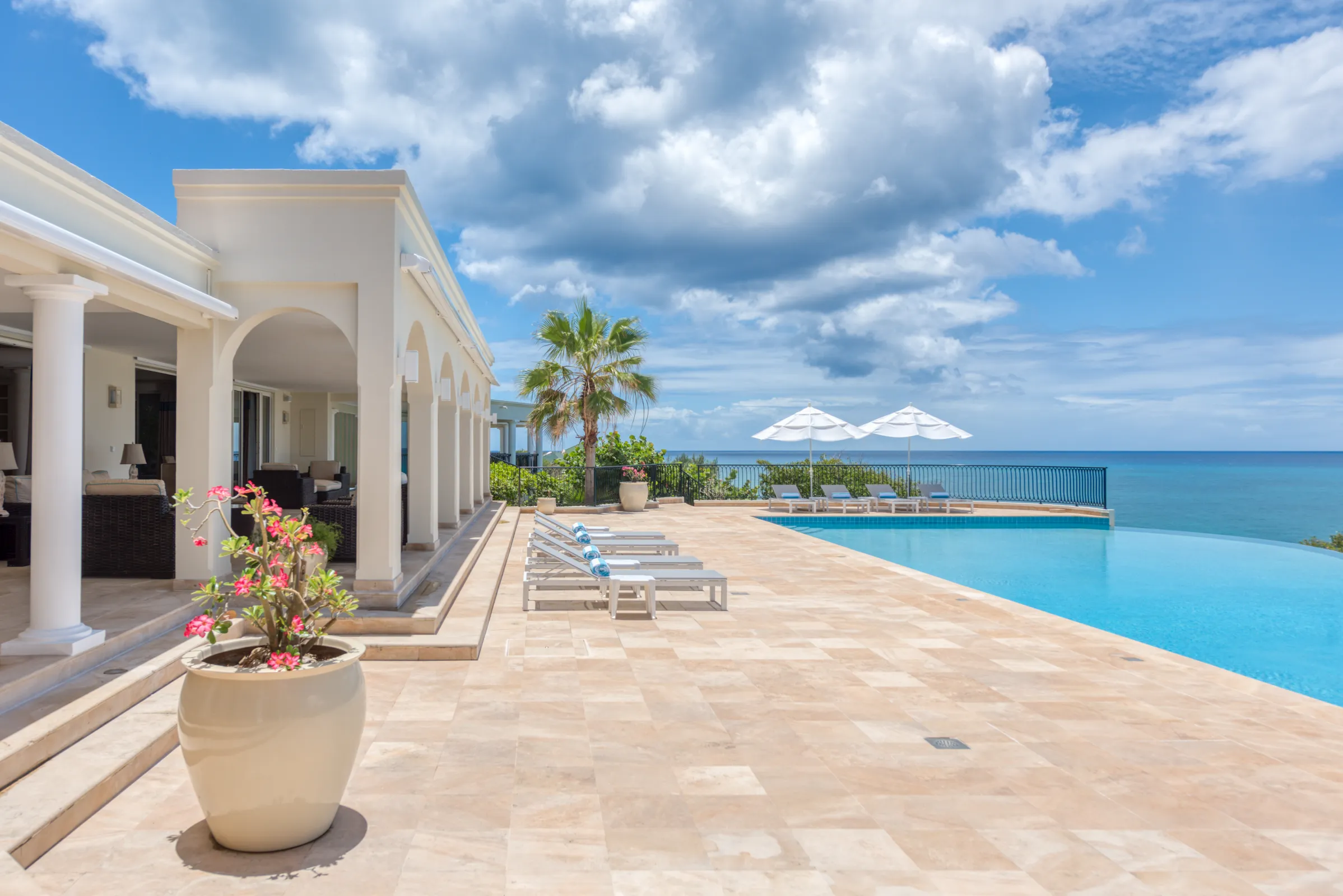 Villa La Dacha - Gallery image 10 of luxury villa in Sint Maarten