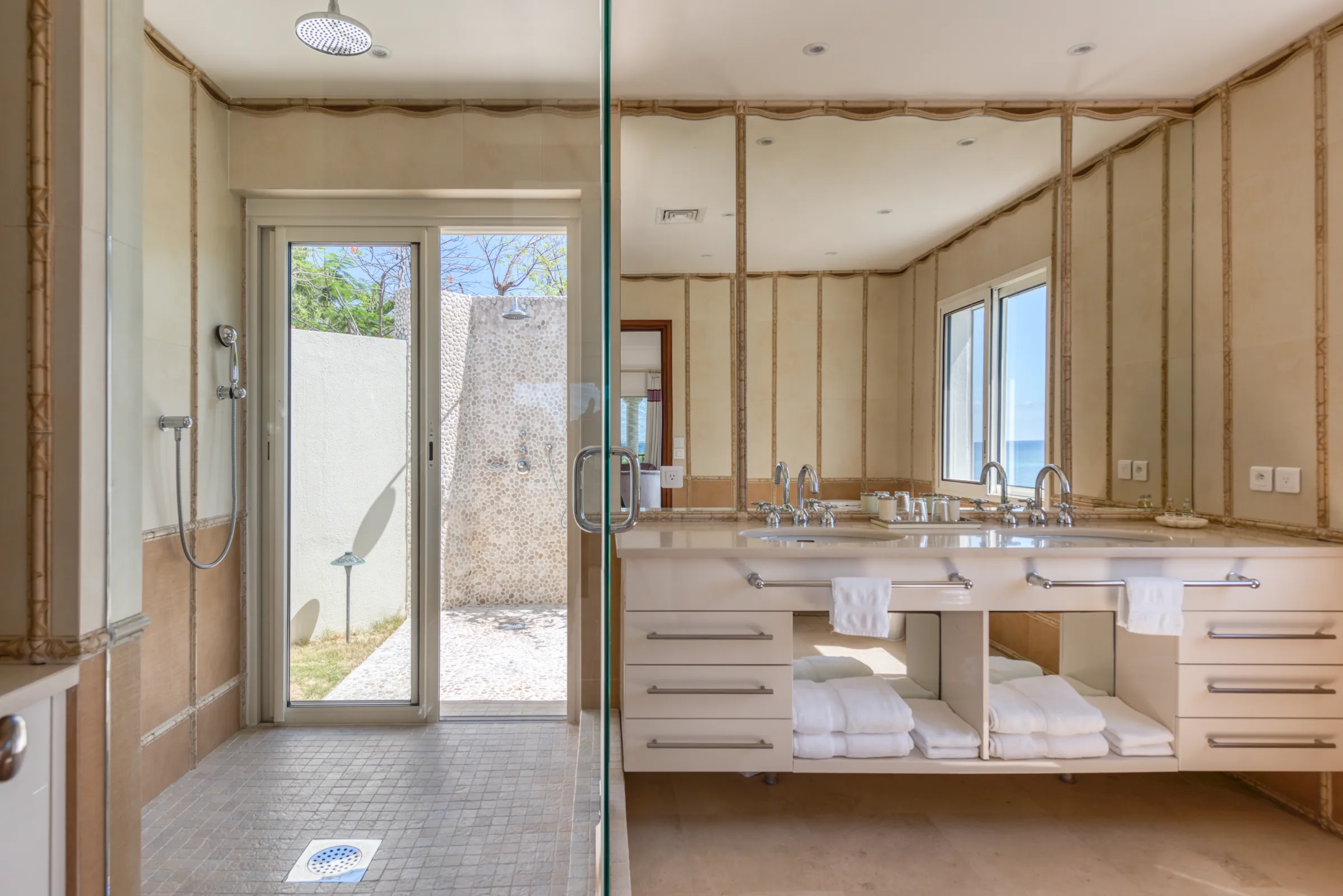 Villa La Dacha - Gallery image 68 of luxury villa in Sint Maarten