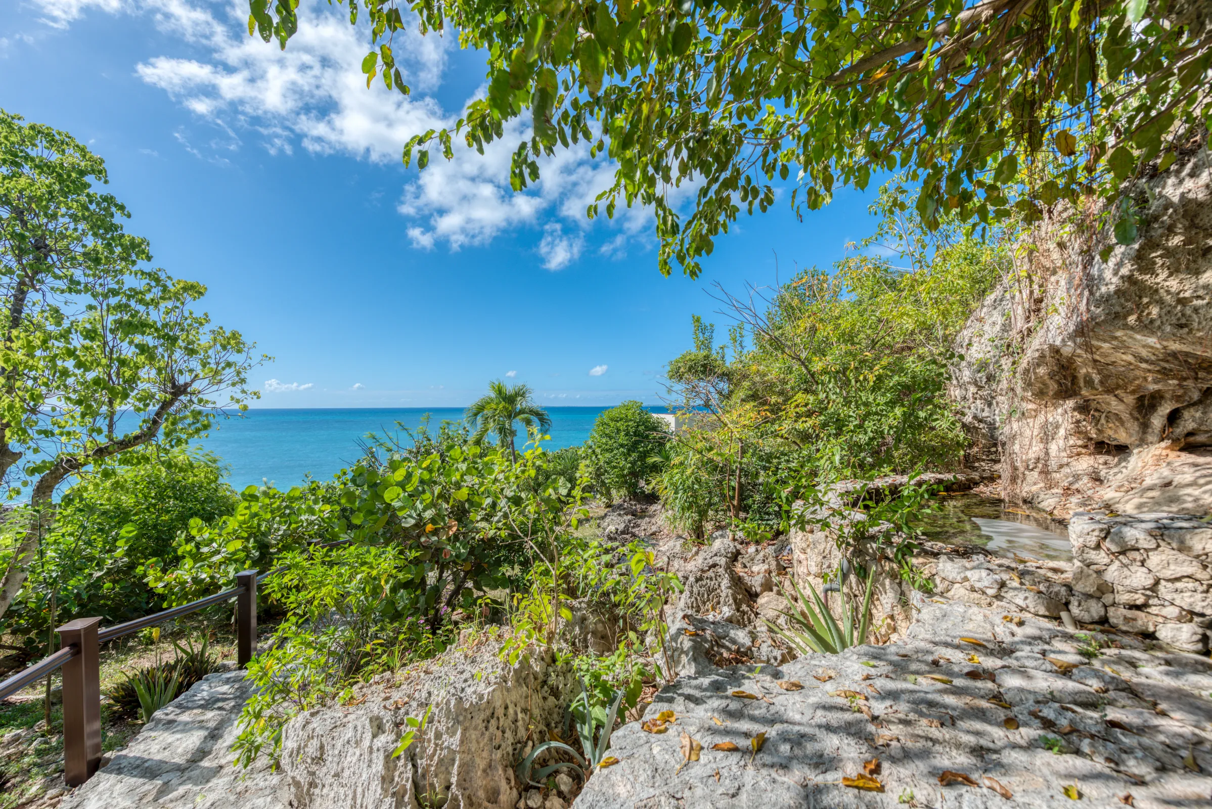 Villa La Dacha - Gallery image 89 of luxury villa in Sint Maarten