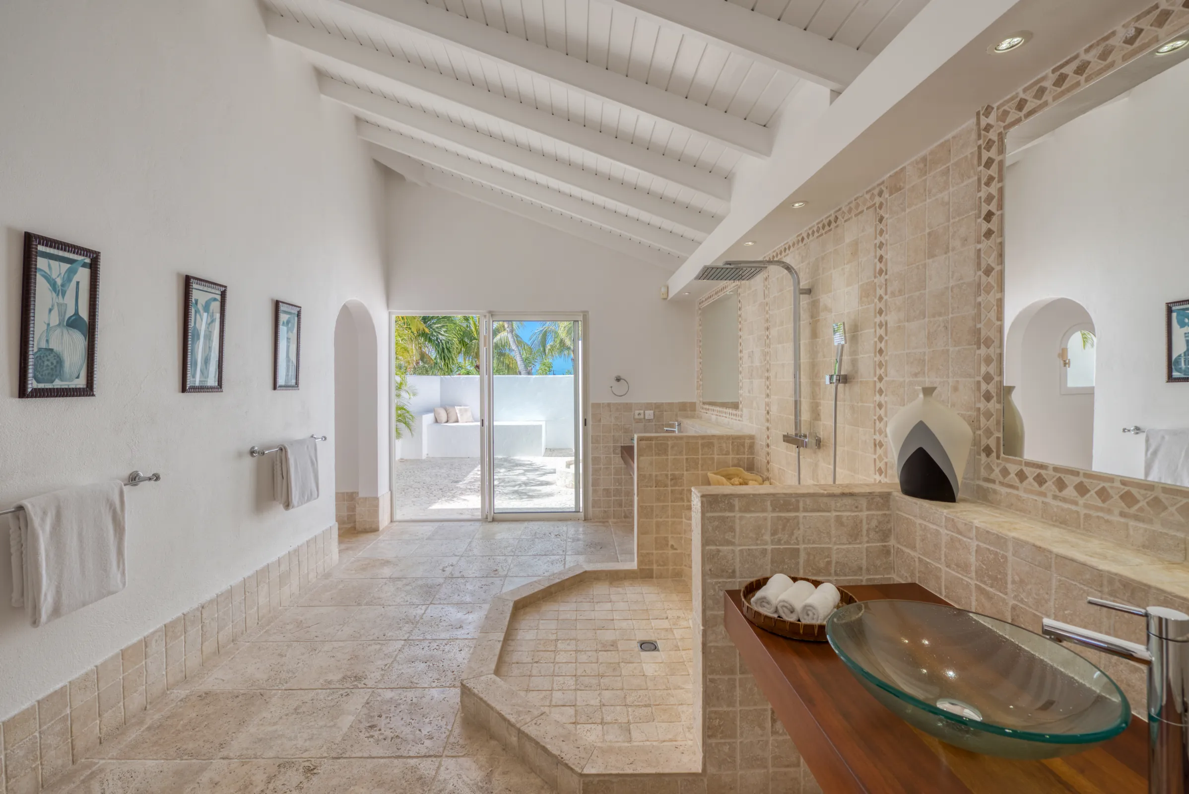 Villa La Favorita - Gallery image 16 of luxury villa in Sint Maarten