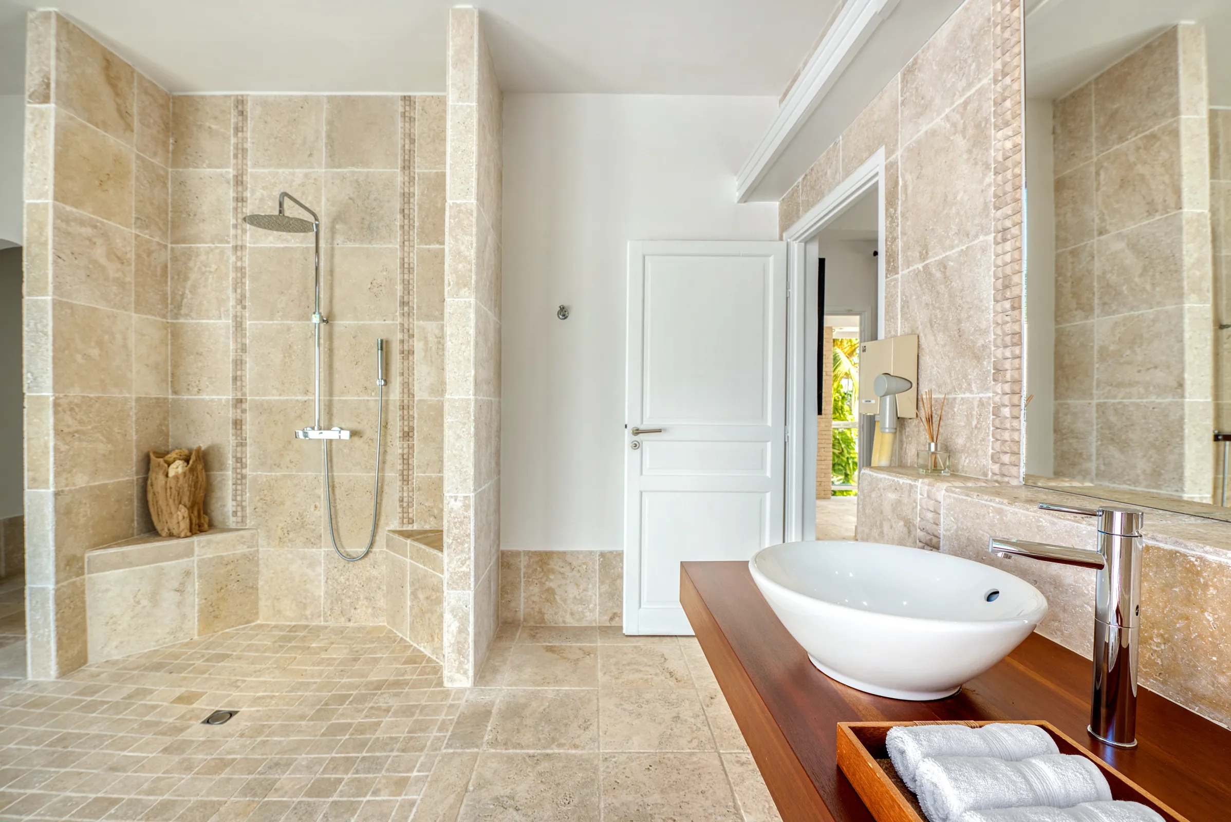 Villa La Favorita - Gallery image 24 of luxury villa in Sint Maarten