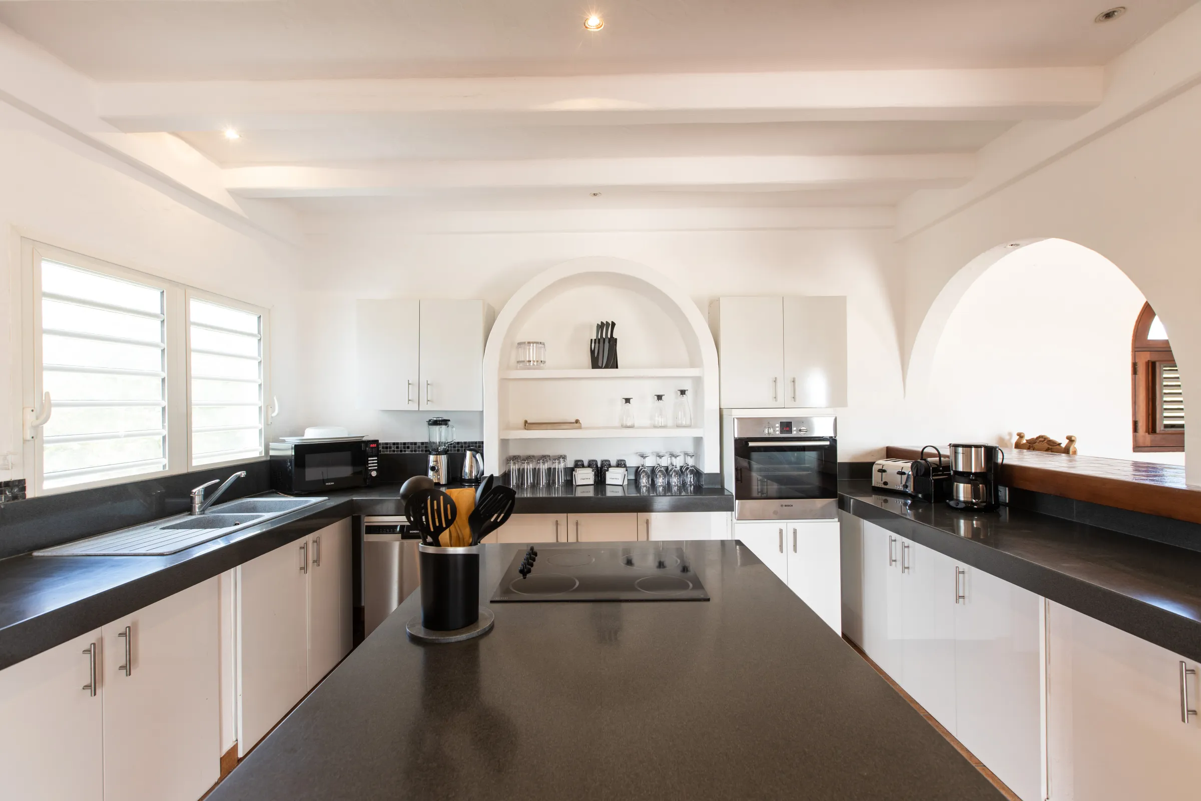 Villa La Rose Du Desert - Gallery image 25 of luxury villa in Sint Maarten