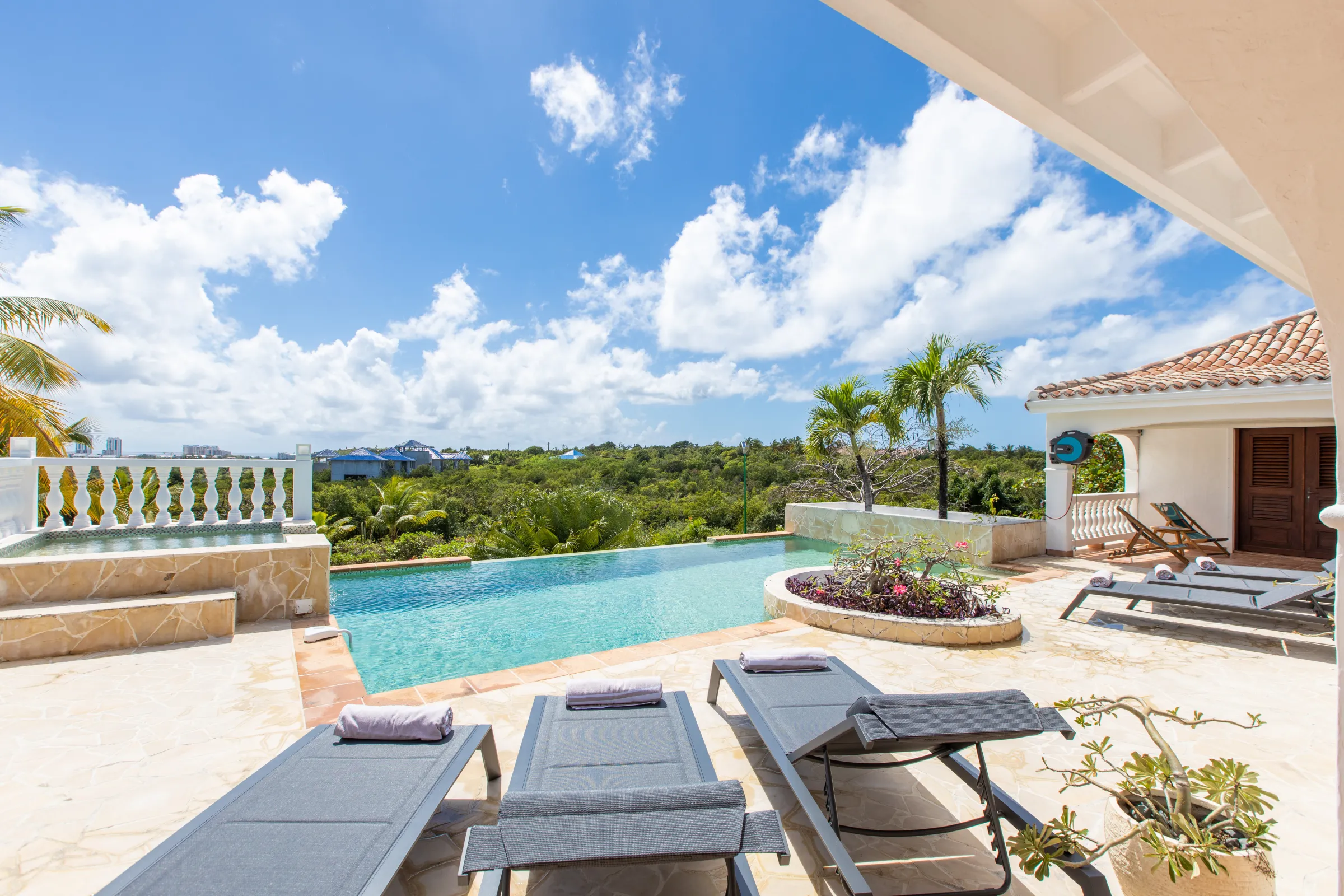 Villa La Rose Du Desert - Gallery image 53 of luxury villa in Sint Maarten