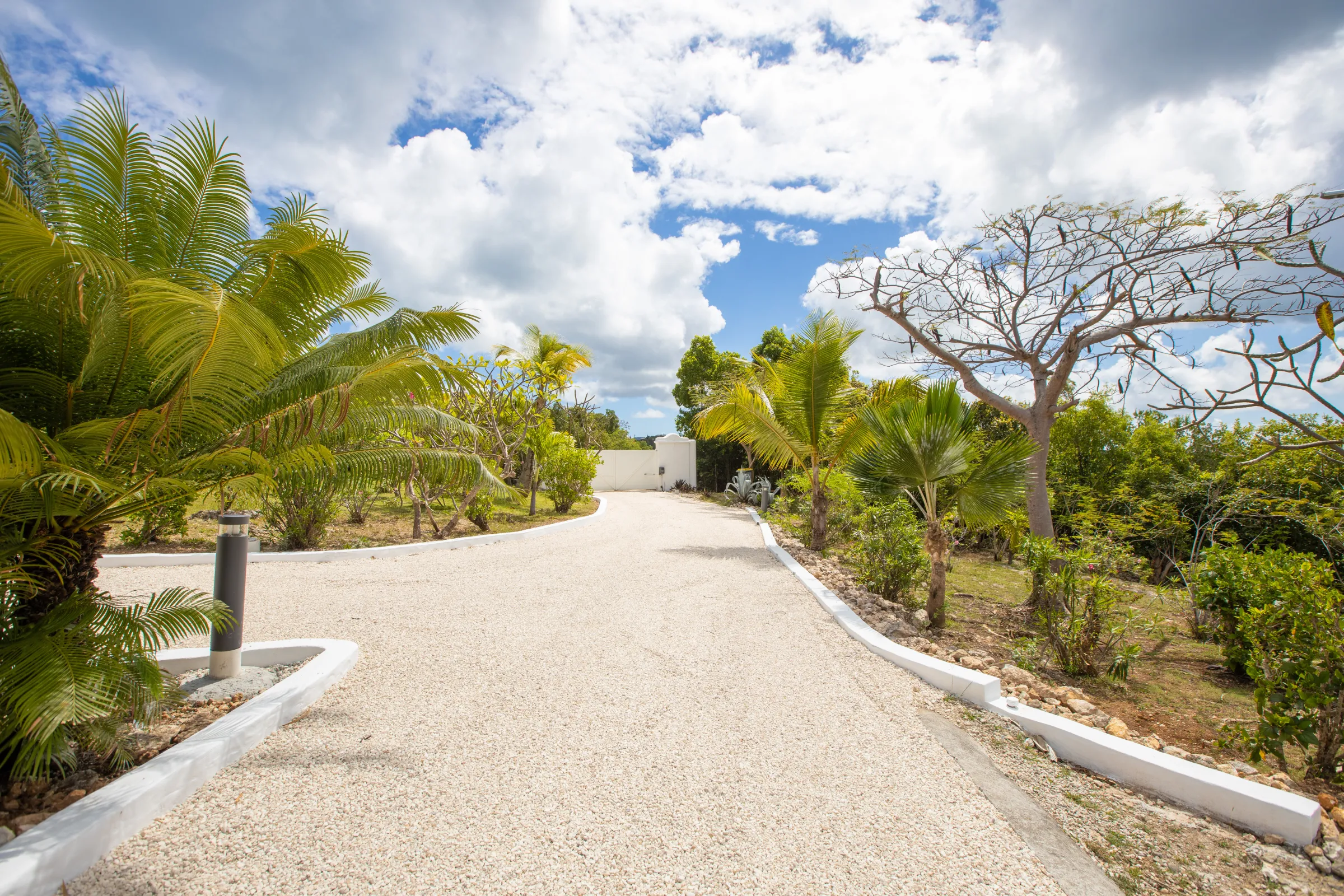 Villa La Rose Du Desert - Gallery image 73 of luxury villa in Sint Maarten