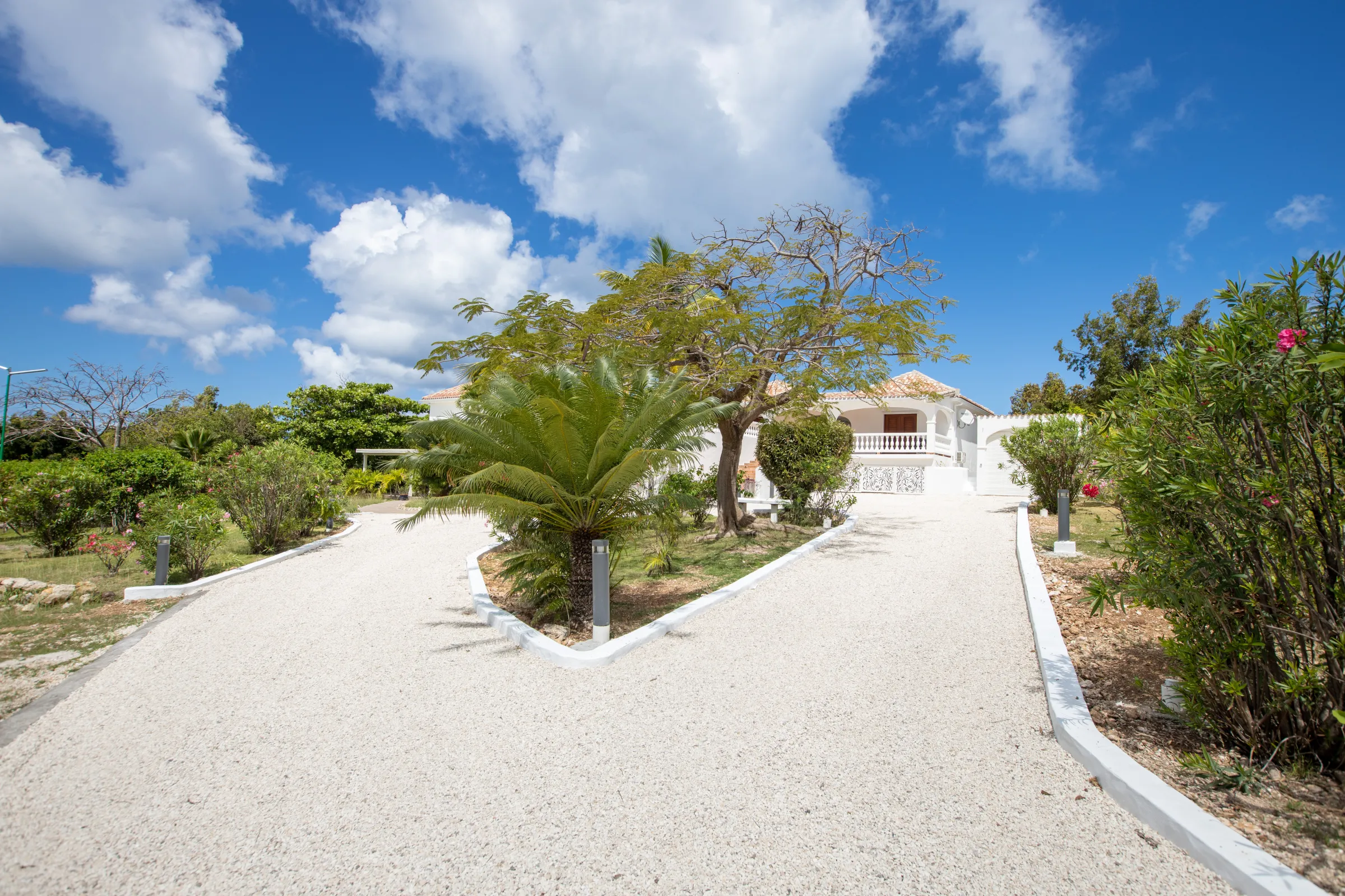 Villa La Rose Du Desert - Gallery image 74 of luxury villa in Sint Maarten