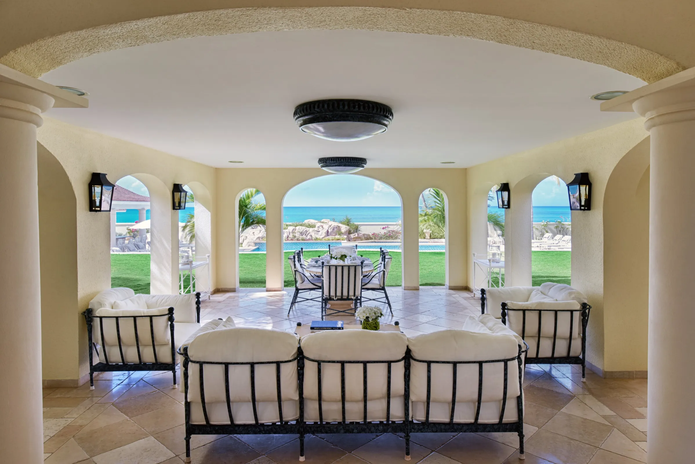 Villa Le Chateau Des Palmiers - Gallery image 27 of luxury villa in Sint Maarten