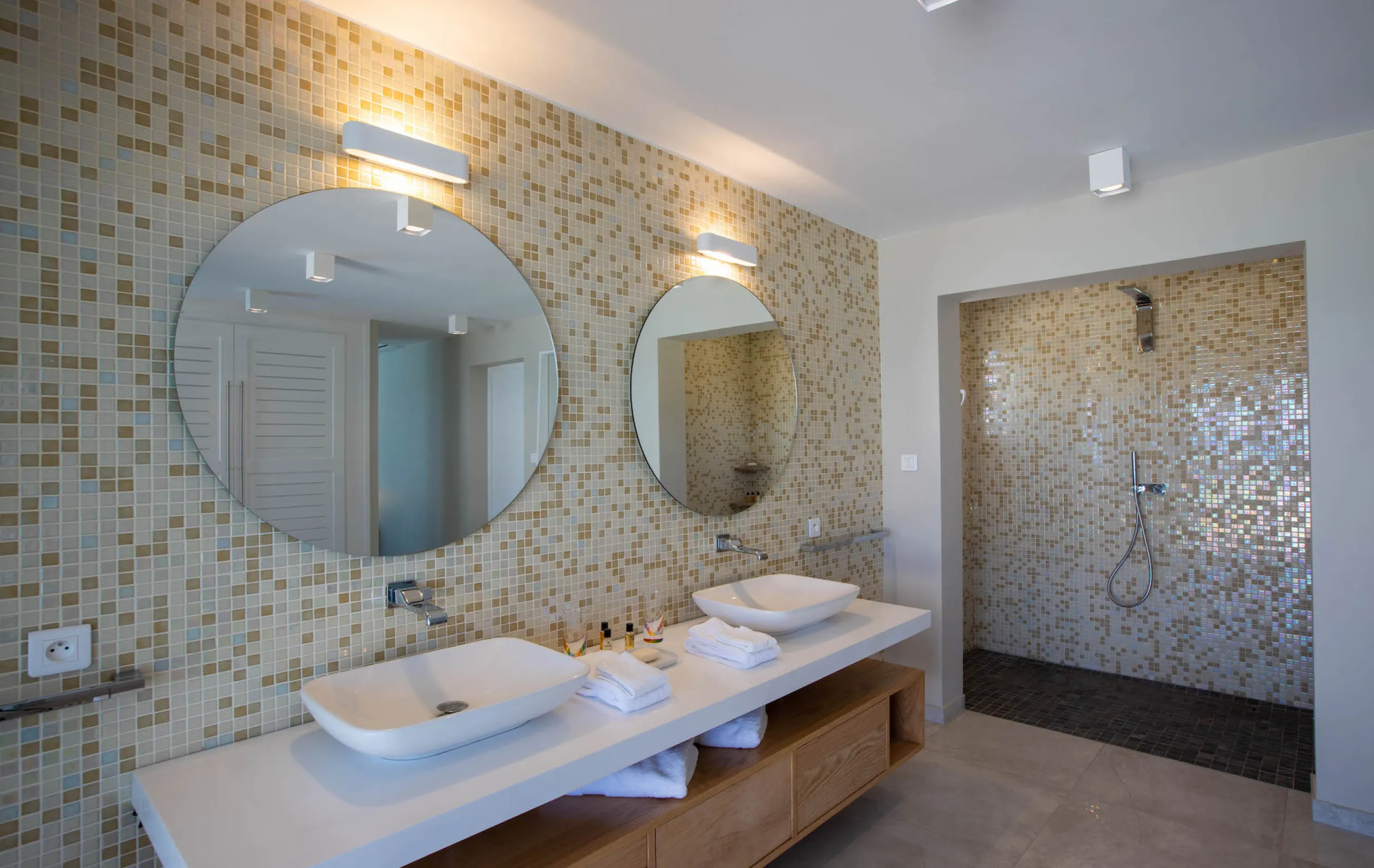 Villa L'Ecume des Jours - Gallery image 5 of luxury villa in Sint Maarten