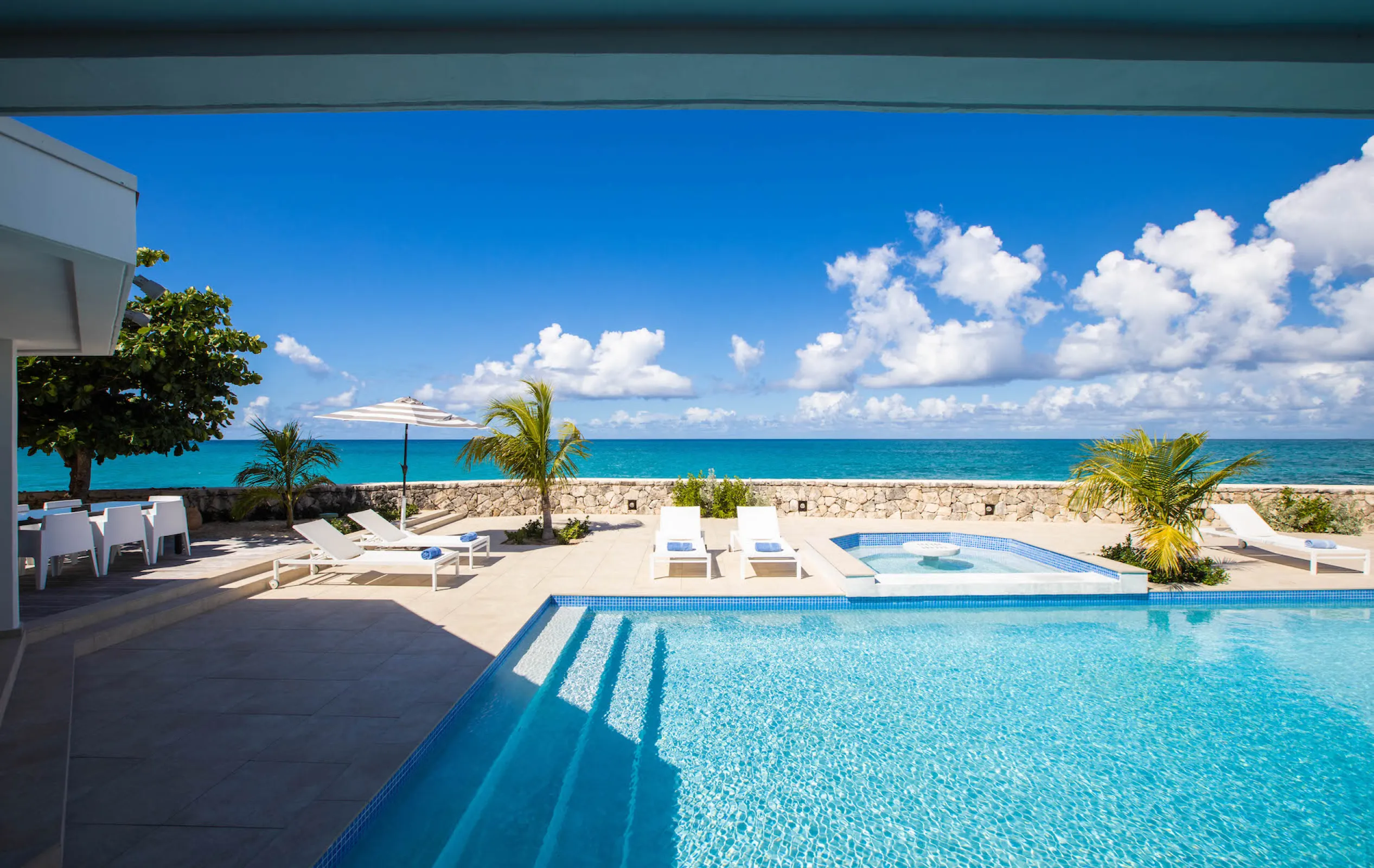 Villa L'Ecume des Jours - Gallery image 13 of luxury villa in Sint Maarten