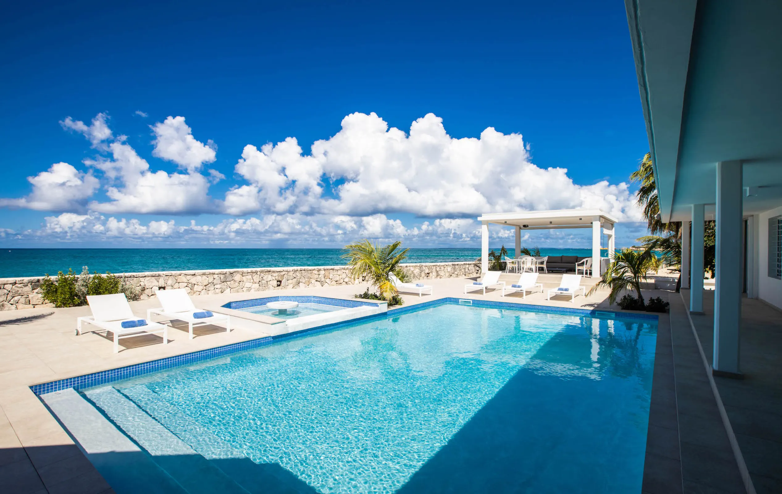 Villa L'Ecume des Jours - Gallery image 14 of luxury villa in Sint Maarten