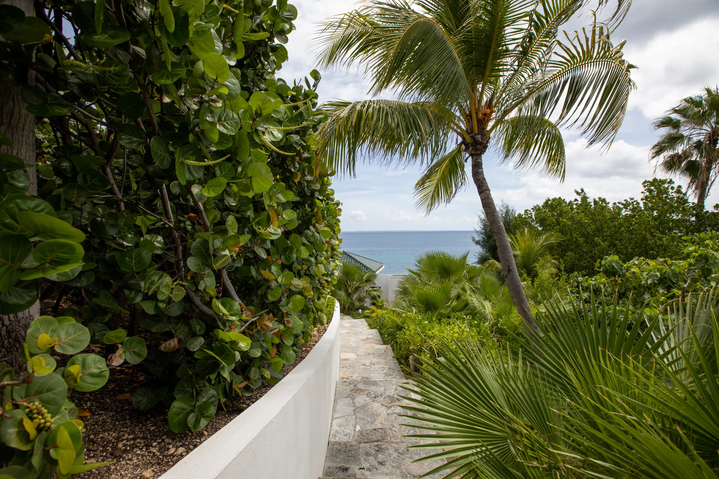 Villa L'Oasis - Gallery image 17 of luxury villa in Sint Maarten