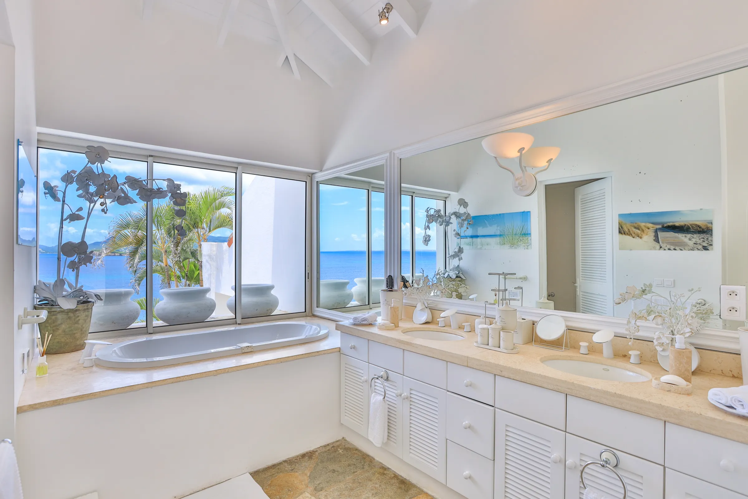 Villa L'Oasis - Gallery image 87 of luxury villa in Sint Maarten