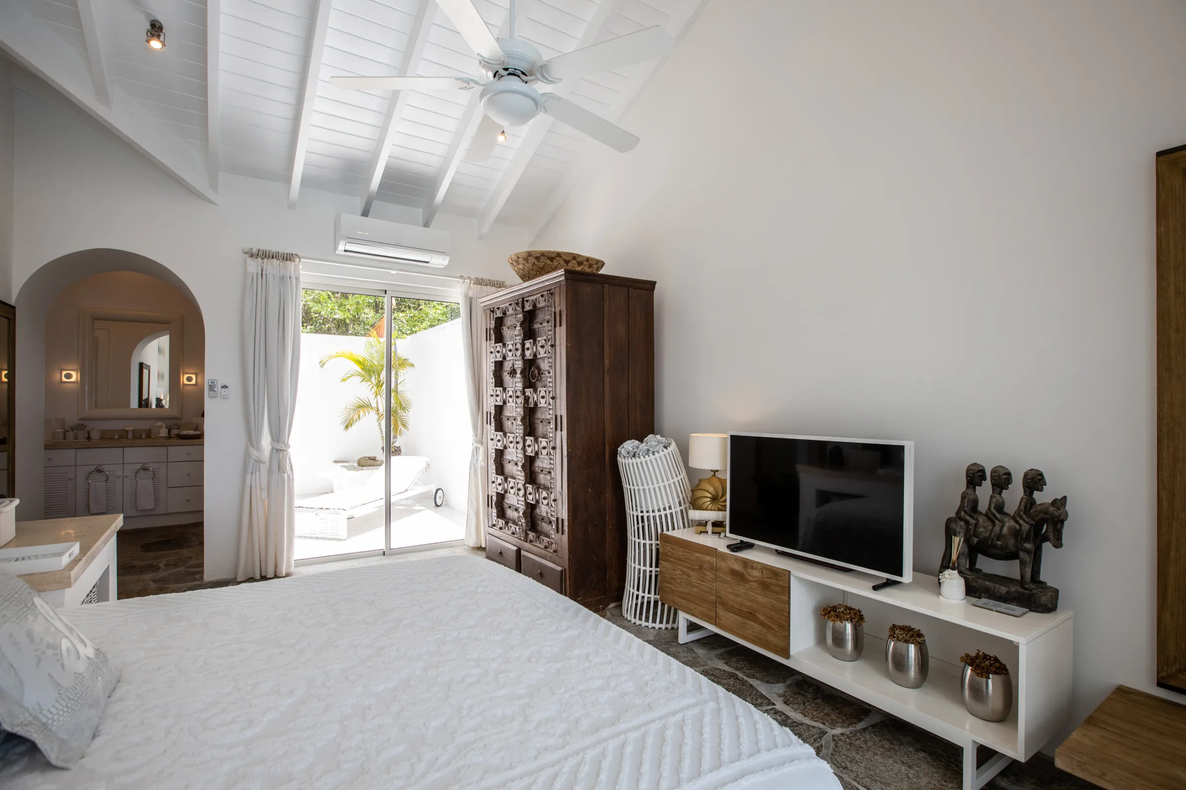 Villa L'Oasis - Gallery image 109 of luxury villa in Sint Maarten