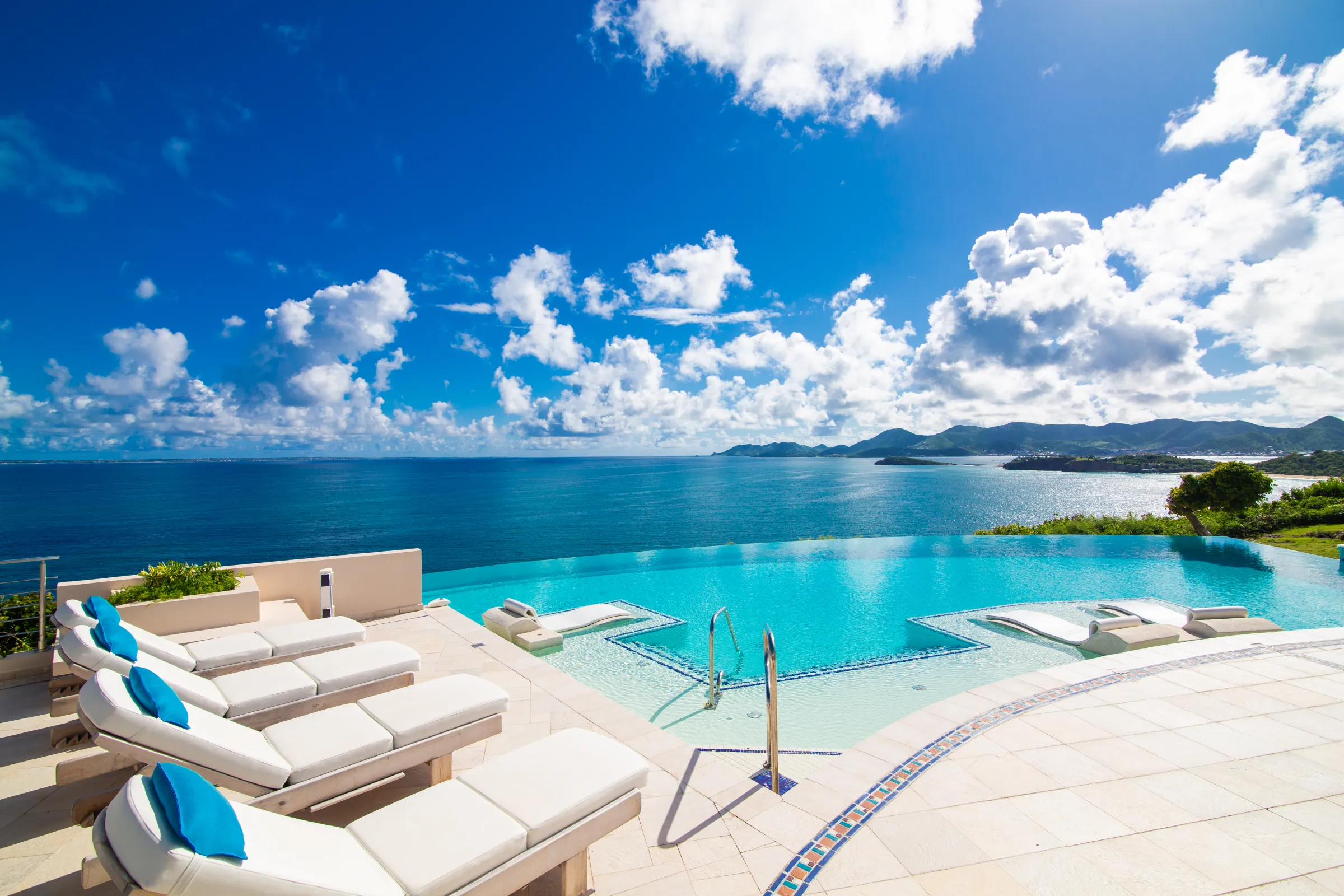 Villa Mes Amis - Gallery image 8 of luxury villa in Sint Maarten