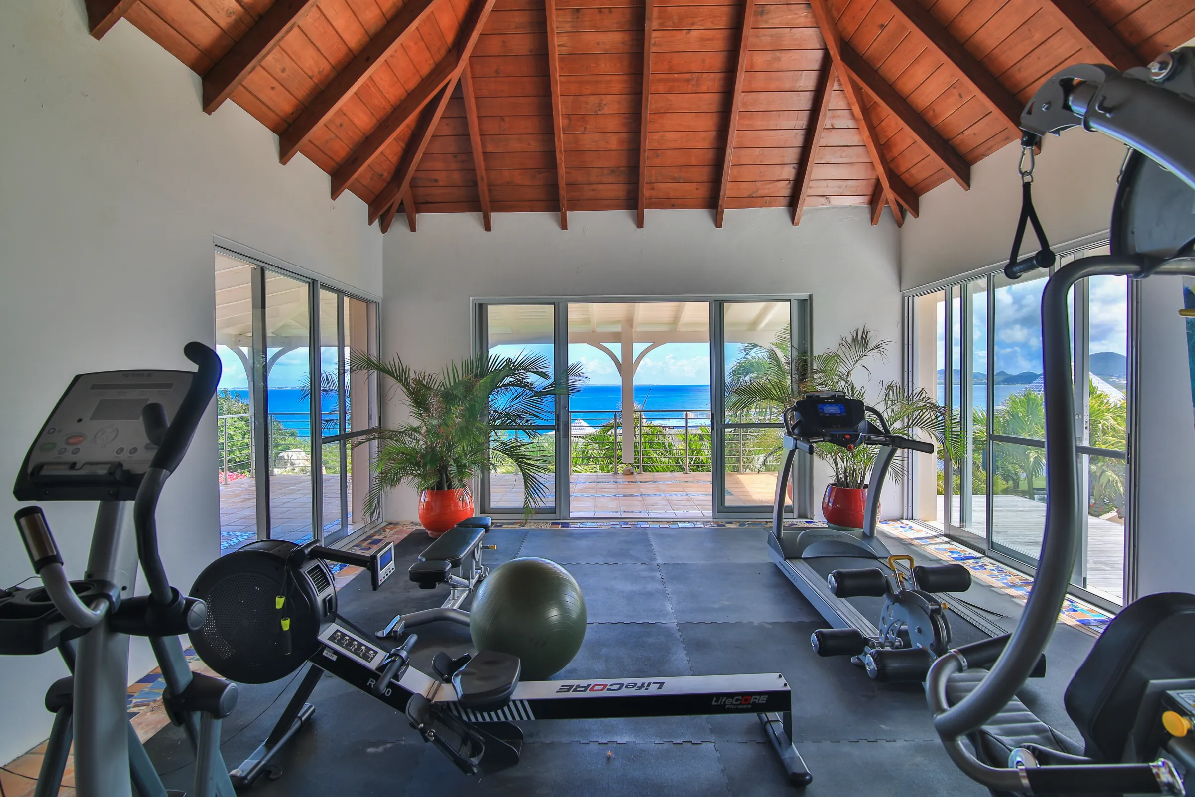 Villa Mes Amis - Gallery image 58 of luxury villa in Sint Maarten